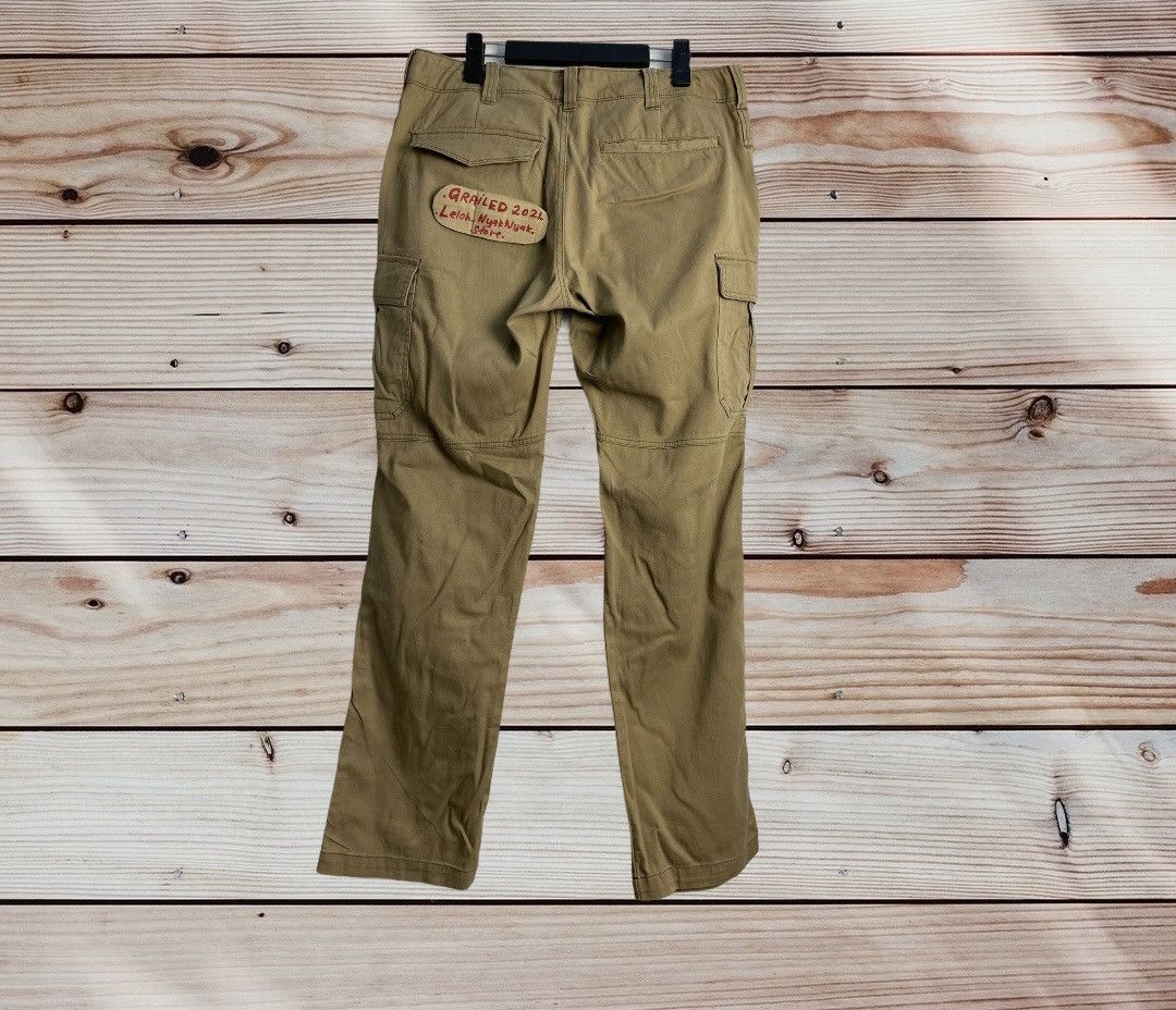 Japanese Brand ❌Last Drop❌Rare Burtlie Cargo pants multipocket Size US 33 - 2 Thumbnail