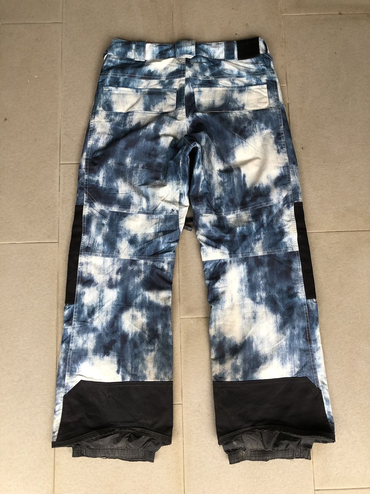 Analog Analog Danny Davis signature snow pants/skiing Size US 32 / EU 48 - 8 Thumbnail