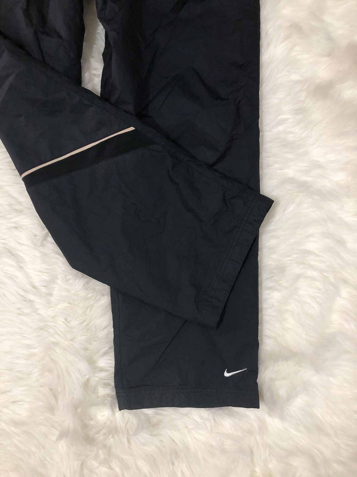 Nike Nike tracksuit mini swoosh open leg Size US 30 / EU 46 - 4 Thumbnail
