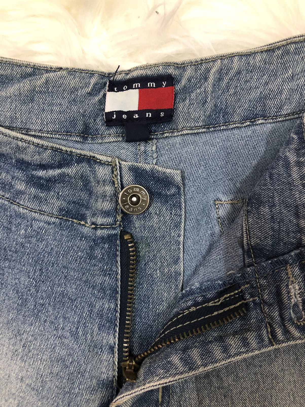 Tommy Hilfiger × Vintage Vintage Tommy Hilfiger embroider Bootcut flare jeans Size US 32 / EU 48 - 5 Thumbnail