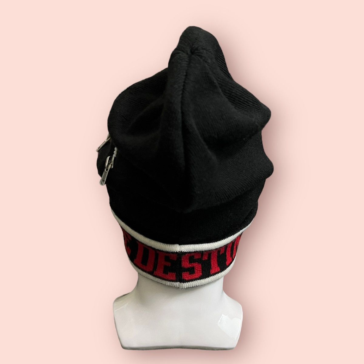 Hysteric Glamour × Japanese Brand × Seditionaries PROPAGANDA PATCHES ZIPPED POCKETS CUFFED BEANIE Size ONE SIZE - 10 Thumbnail