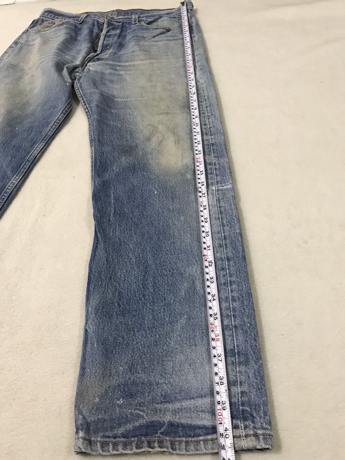 Levi's × Vintage Vintage Levi's 501xx Faded Ripped Denim Size US 34 / EU 50 - 19 Thumbnail