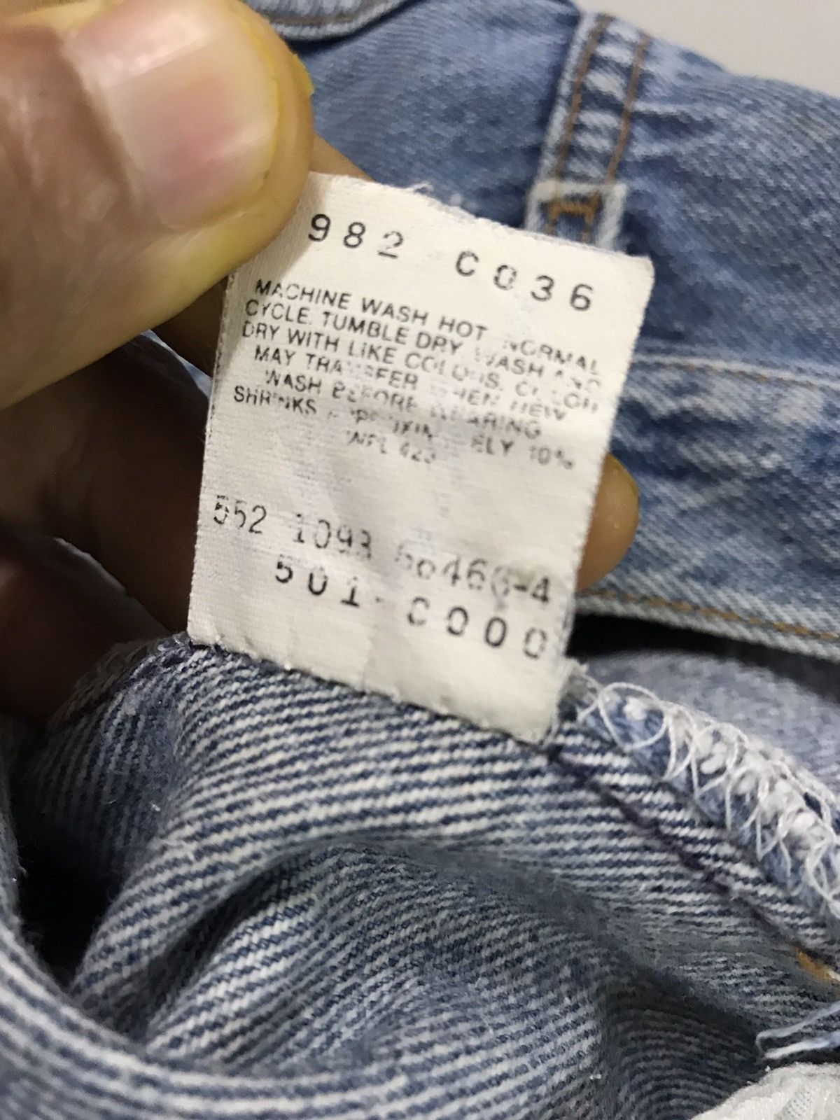 Levi's × Vintage Vintage Levi's 501xx Faded Ripped Denim Size US 34 / EU 50 - 10 Thumbnail
