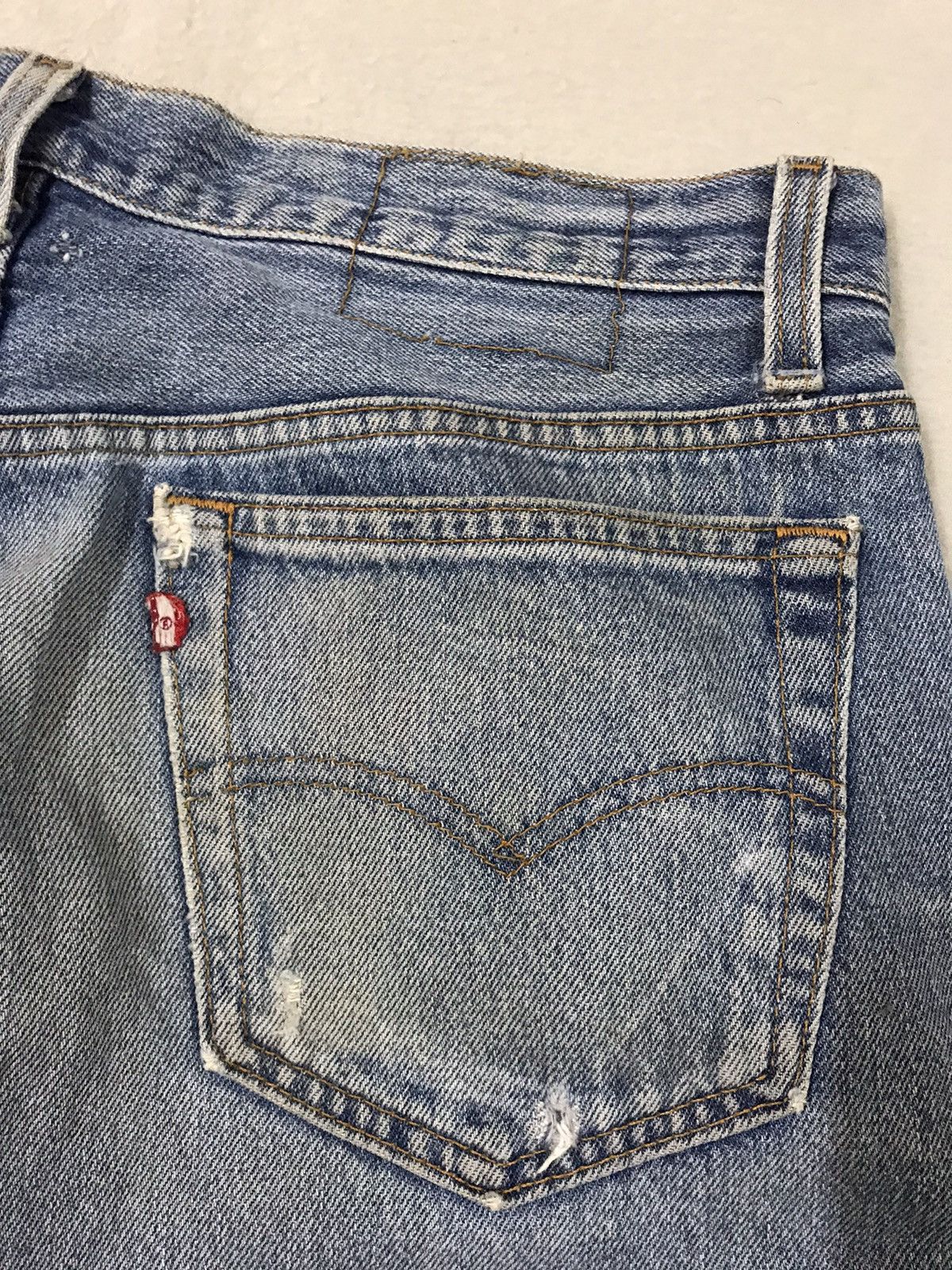 Levi's × Vintage Vintage Levi's 501xx Faded Ripped Denim Size US 34 / EU 50 - 5 Thumbnail