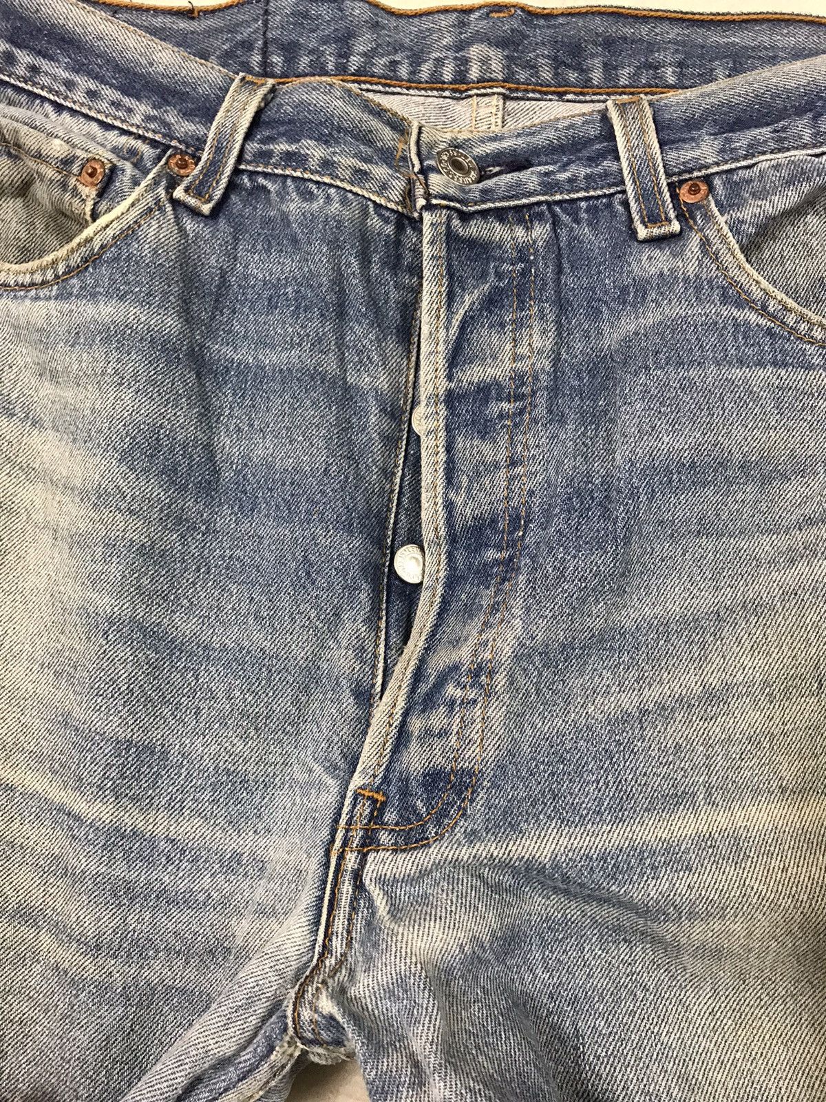 Levi's × Vintage Vintage Levi's 501xx Faded Ripped Denim Size US 34 / EU 50 - 12 Thumbnail