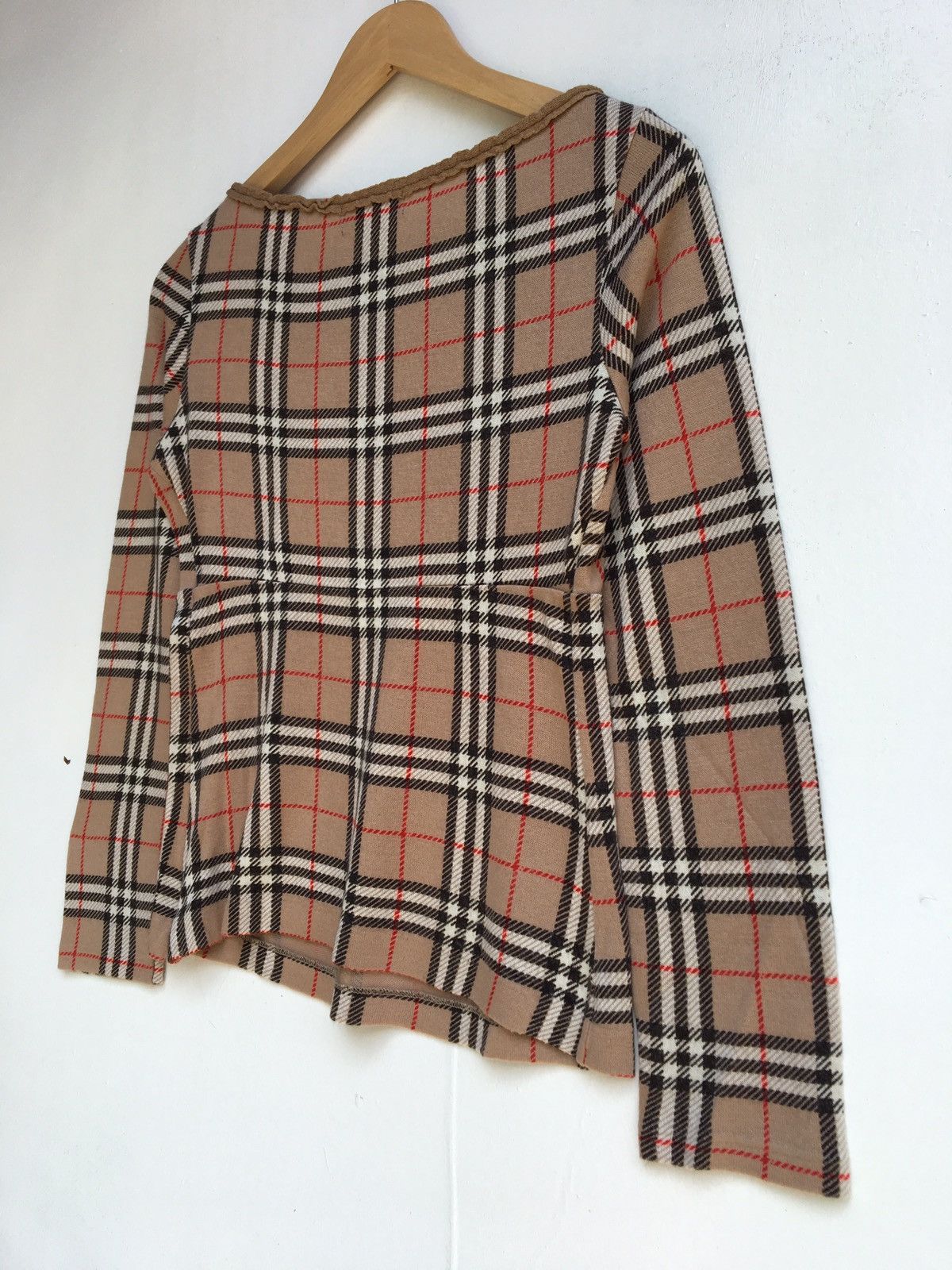 Burberry Vintage Burberry Checkered London Longsleeve Top Size S / US 4 / IT 40 - 14 Thumbnail
