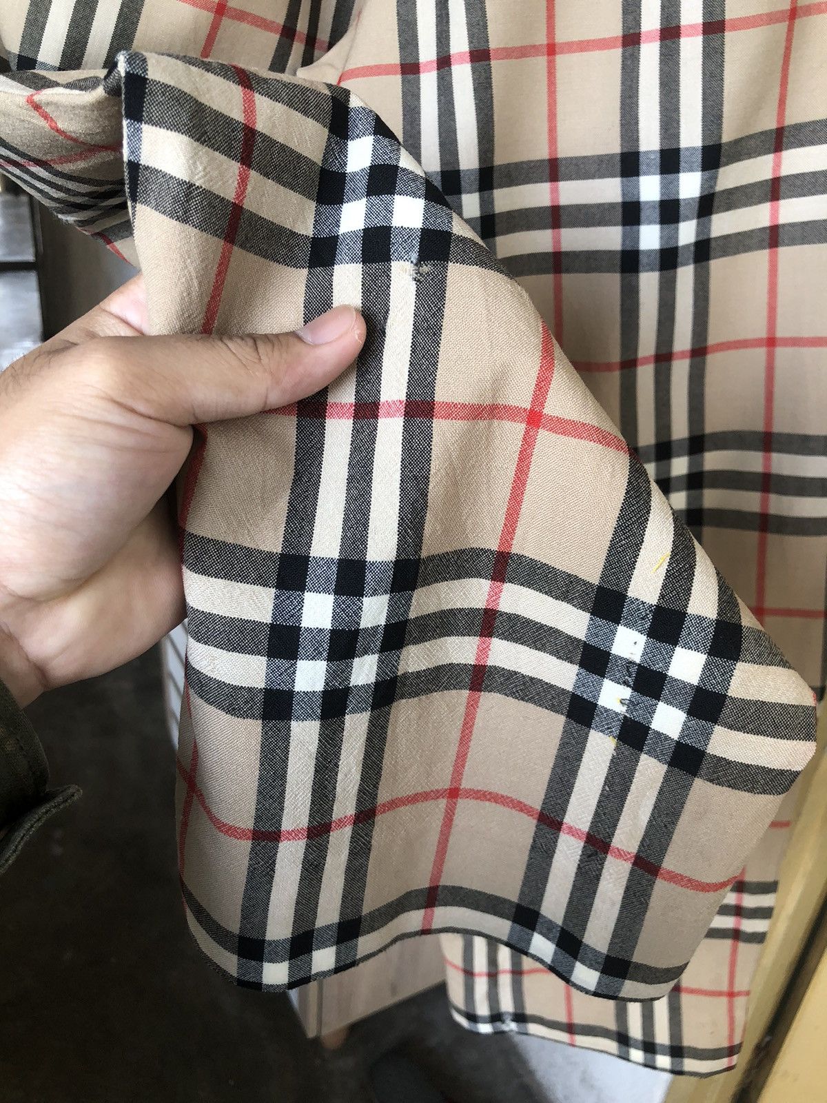 Burberry Vintage Burberry Nova Check Distressed Trousers Pants Size 27" / US 4 / IT 40 - 14 Thumbnail