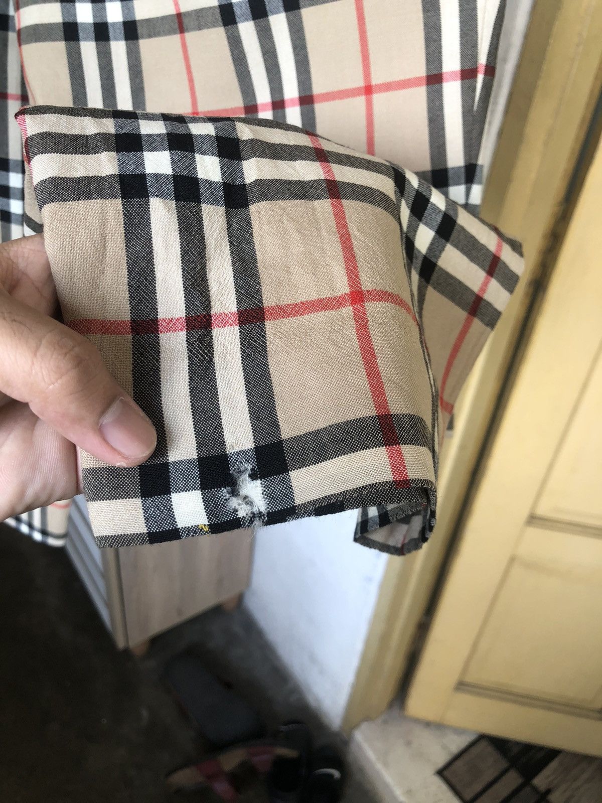 Burberry Vintage Burberry Nova Check Distressed Trousers Pants Size 27" / US 4 / IT 40 - 13 Thumbnail