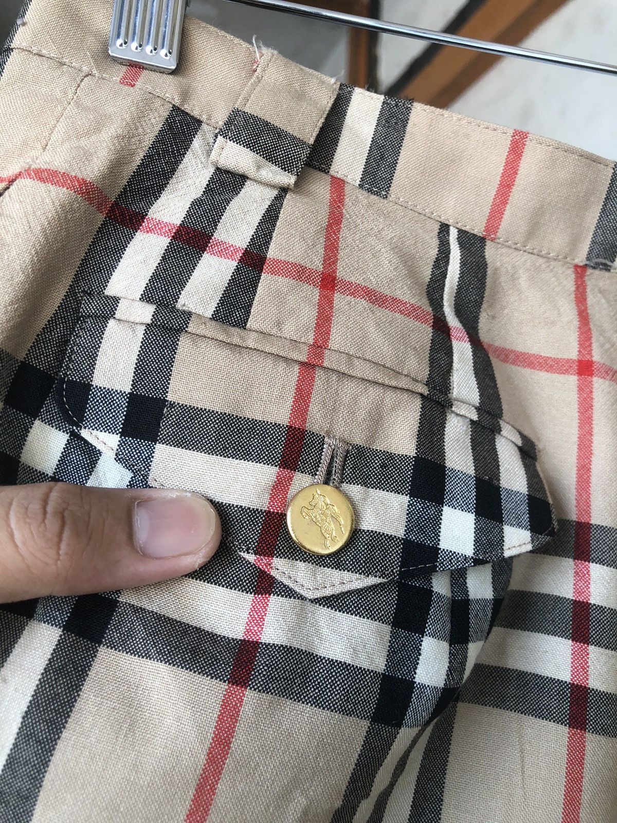 Burberry Vintage Burberry Nova Check Distressed Trousers Pants Size 27" / US 4 / IT 40 - 11 Thumbnail