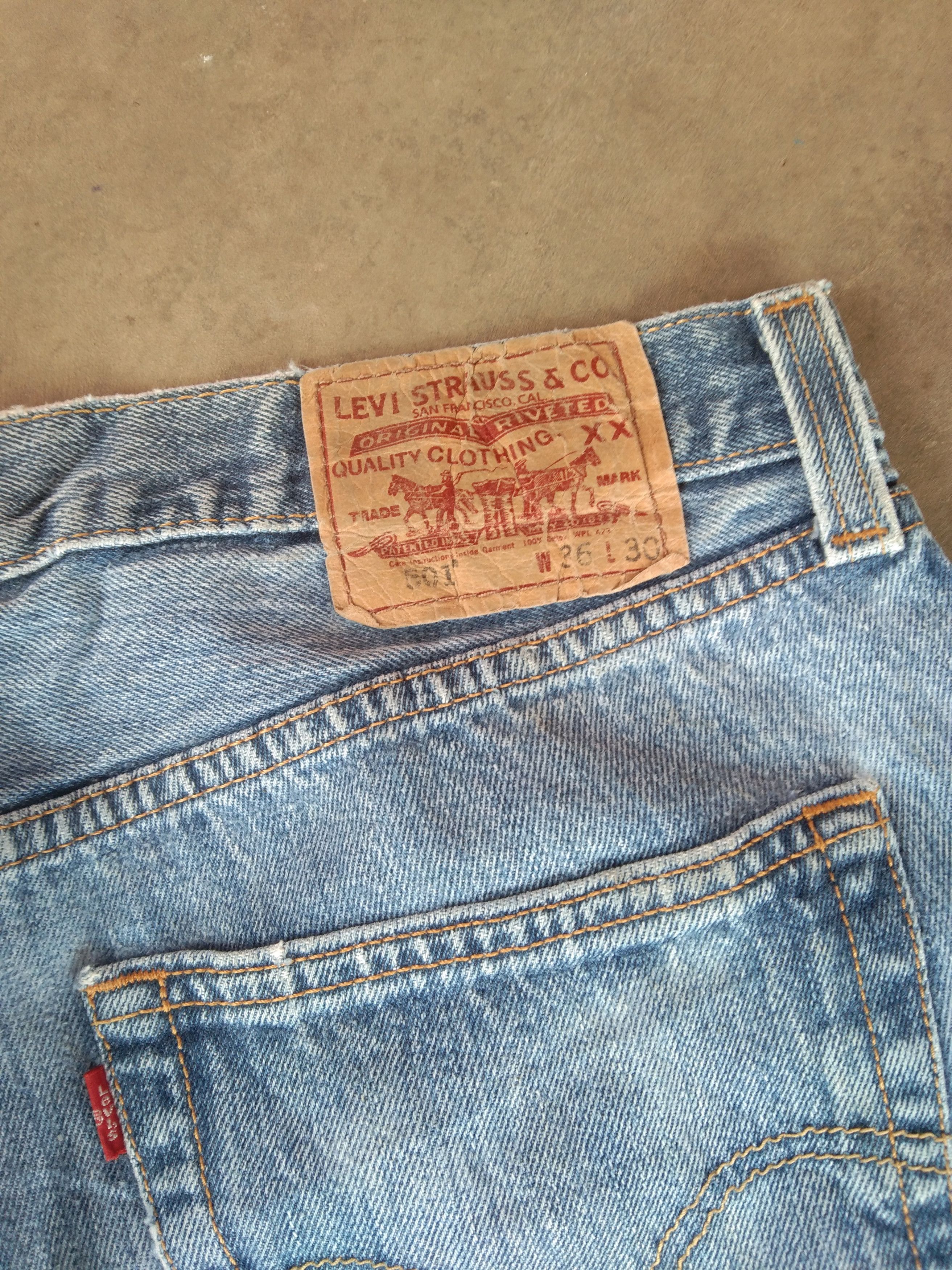 Levi's Vintage Levi's 501 Faded Blue Straight Leg Jeans 36x30 Size US 36 / EU 52 - 3 Thumbnail