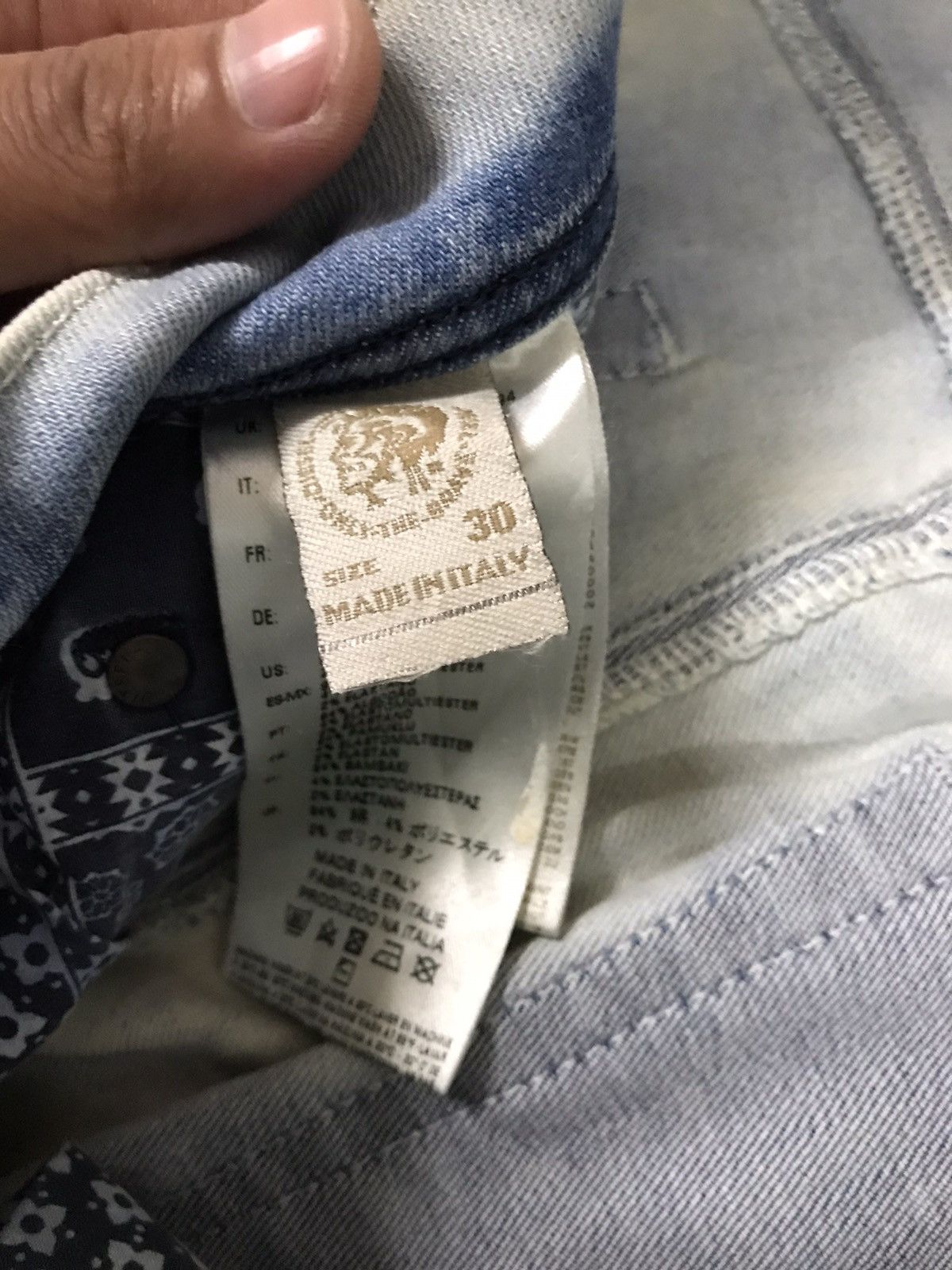 Diesel Distressed Jeans / Skinny Jeans Size 32