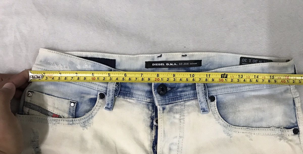 Diesel Distressed Jeans / Skinny Jeans Size 32
