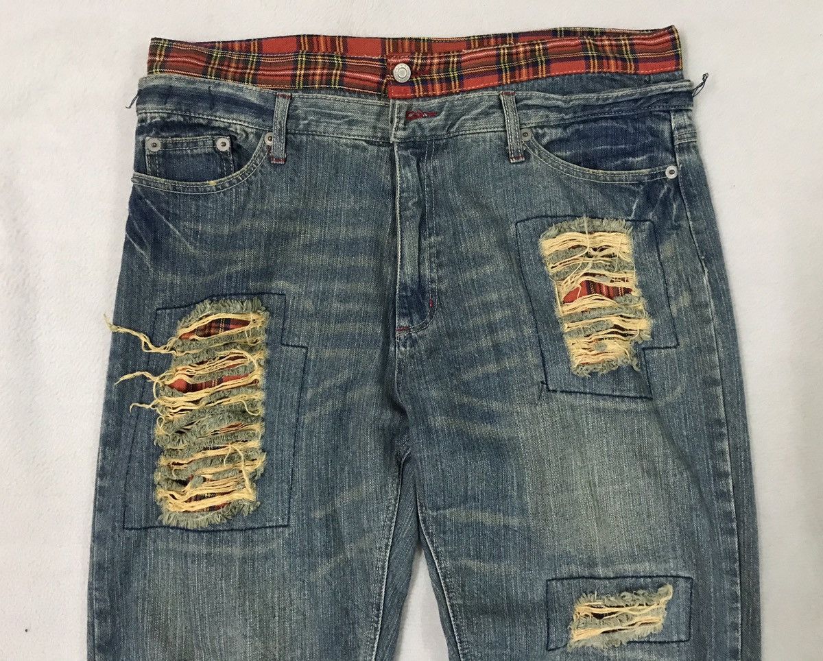 Designer × Japanese Brand Double Waist Distressed Jeans Nice Pattern and Design Size US 36 / EU 52 - 5 Thumbnail