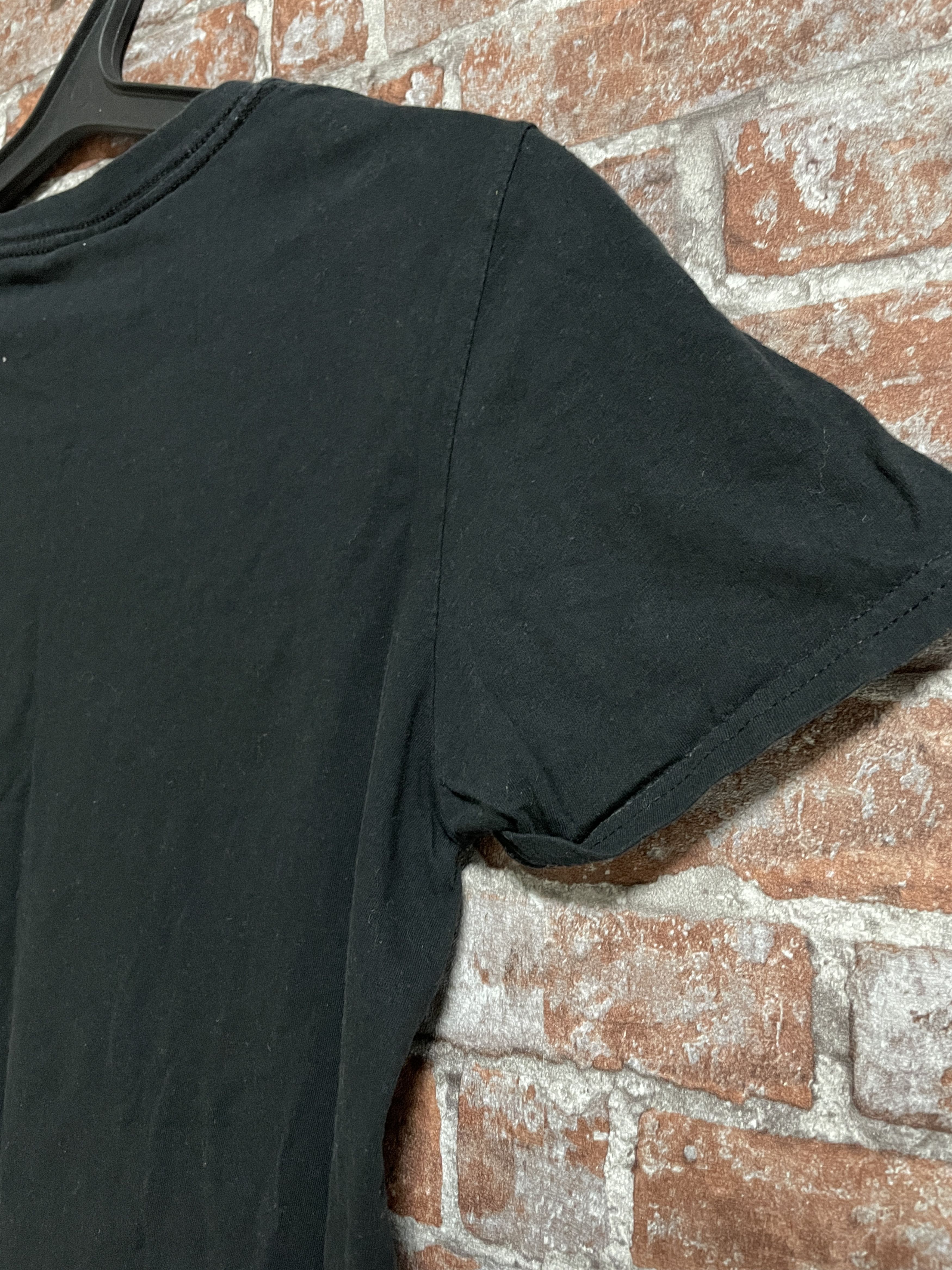 Band Tees Vintage 2000s Pink Floyd Rock Band T-shirt Size US S / EU 44-46 / 1 - 10 Thumbnail