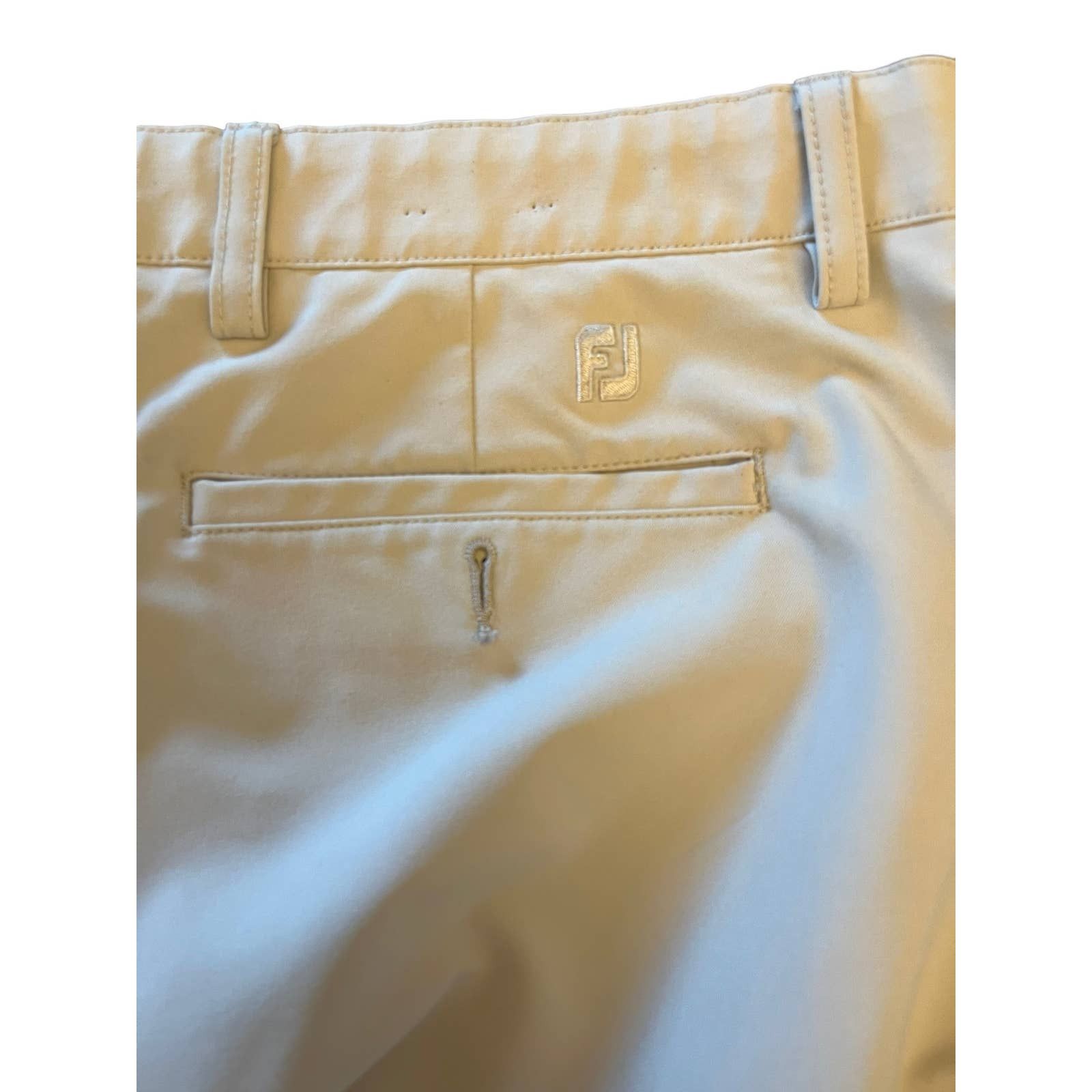 Footjoy Tan Footjoy Shorts (some flaws) SZ 40 Size US 40 / EU 56 - 5 Thumbnail