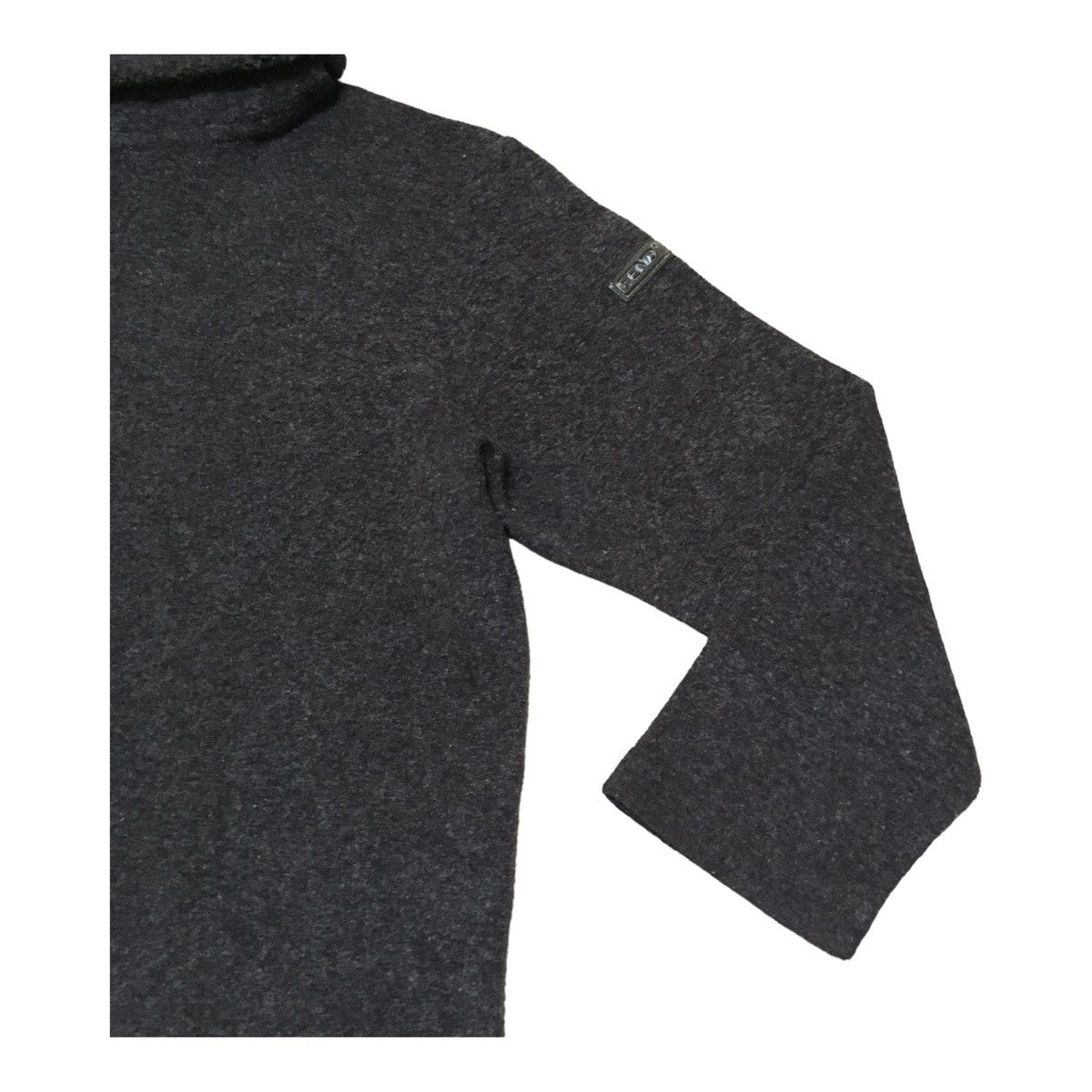 Designer × Fendi Rare Design Vintage Brand Fendi Turtle Neck Wool 1990s Size US M / EU 48-50 / 2 - 4 Thumbnail