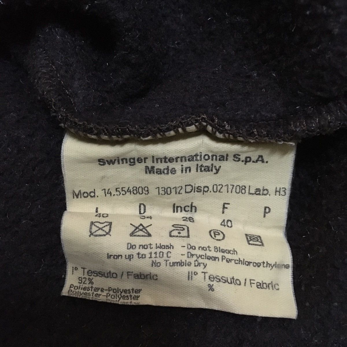 Designer × Fendi Rare Design Vintage Brand Fendi Turtle Neck Wool 1990s Size US M / EU 48-50 / 2 - 7 Thumbnail