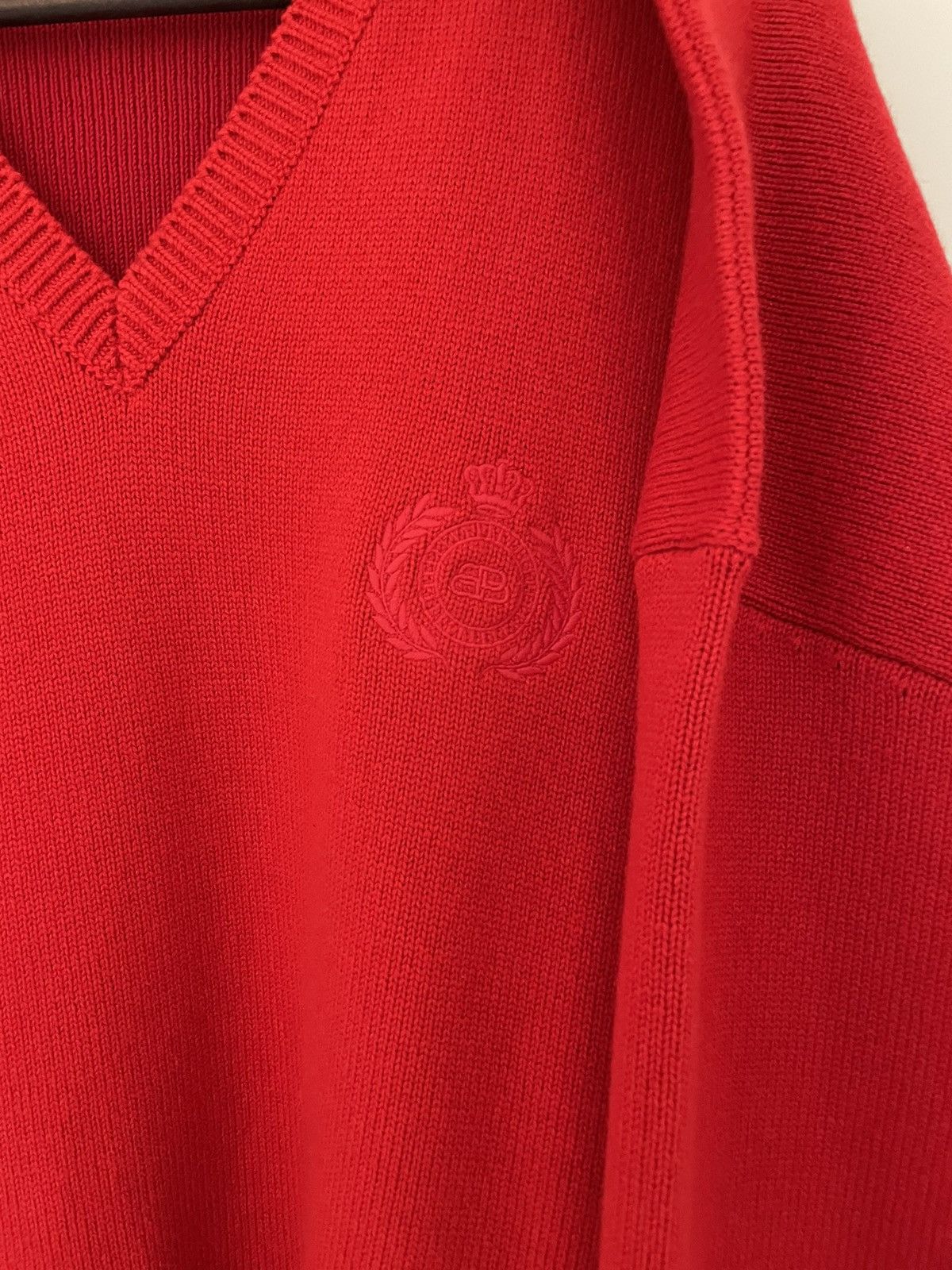 Balenciaga Balenciaga FW19 pinched shoulders knit v neck sweater Size US L / EU 52-54 / 3 - 3 Thumbnail