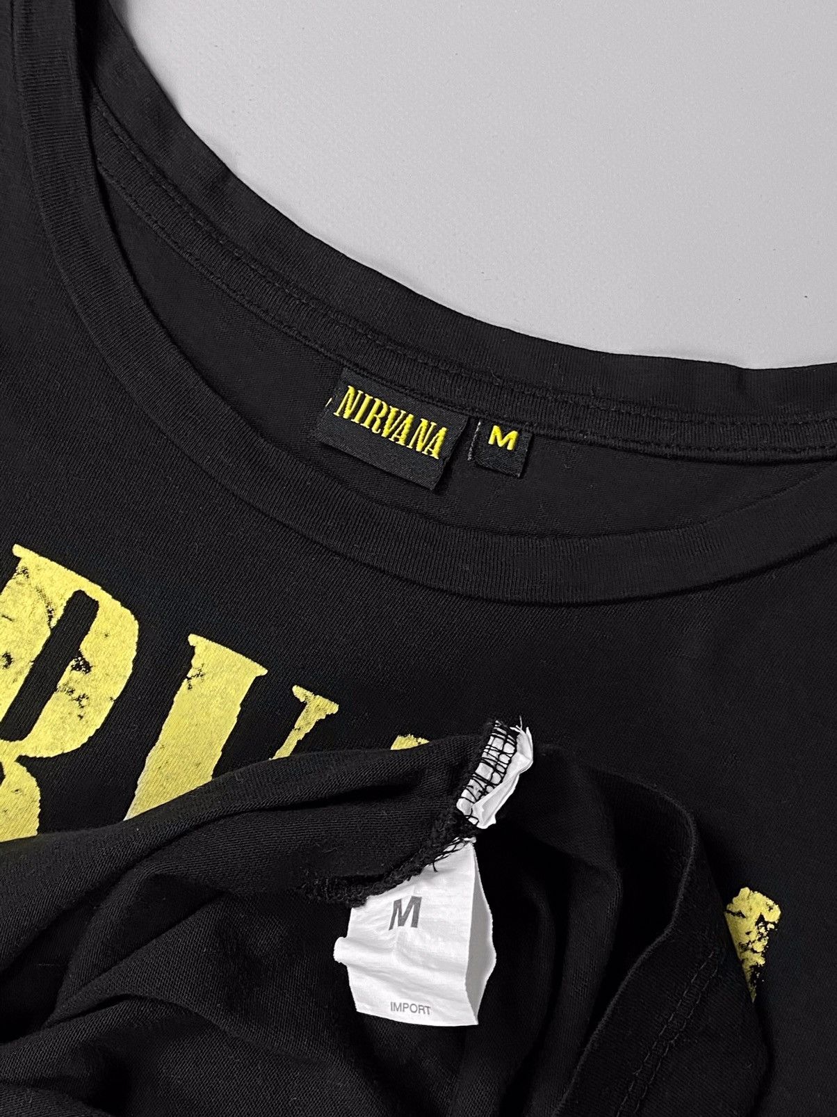 Band Tees Vintage Nirvana Tank Top Smile Face T-shirt Size US M / EU 48-50 / 2 - 4 Thumbnail