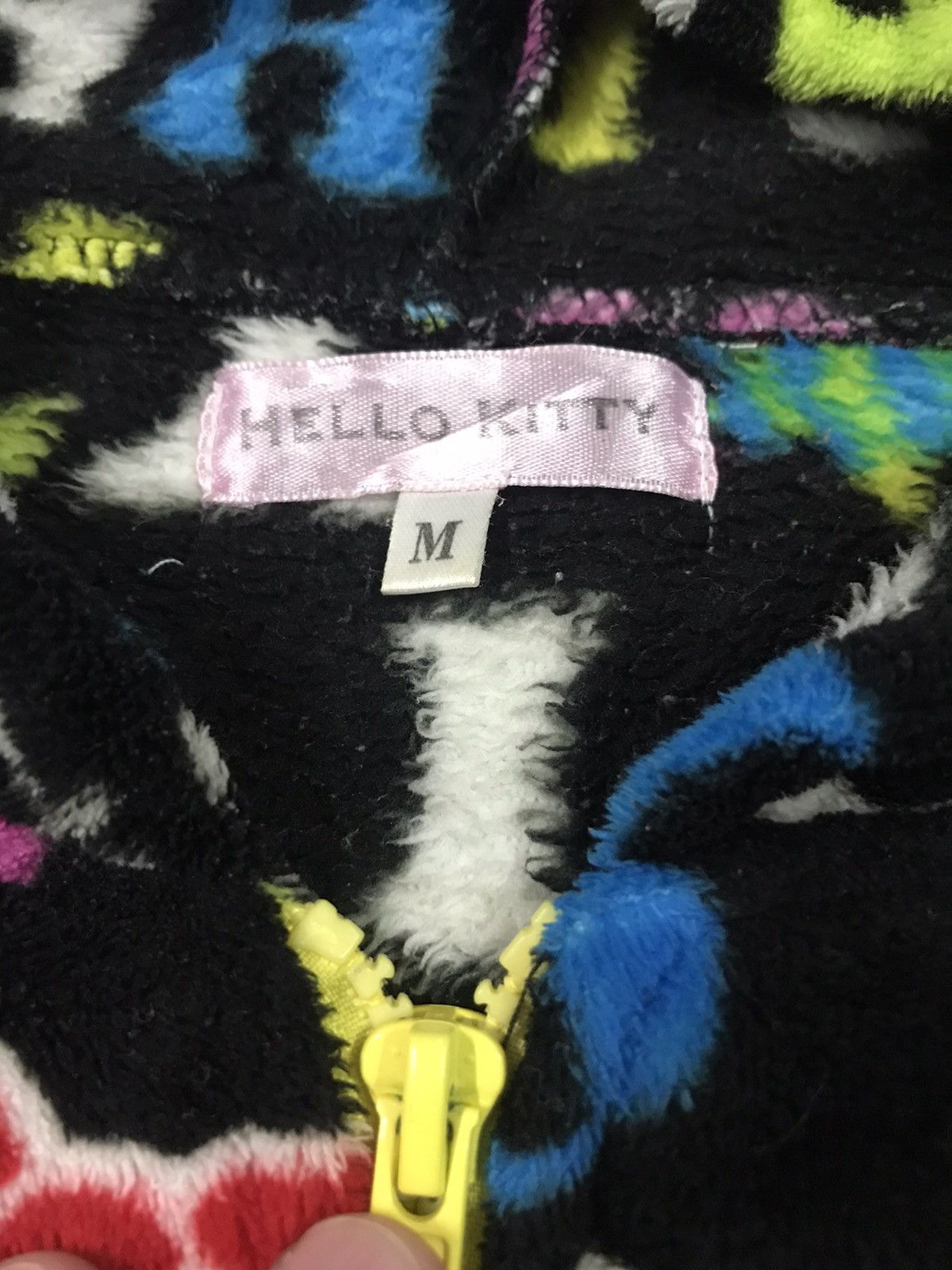 Japanese Brand × Vintage Full Print Fleece Hello Kitty Size M Nice Design Size US M / EU 48-50 / 2 - 2 Thumbnail