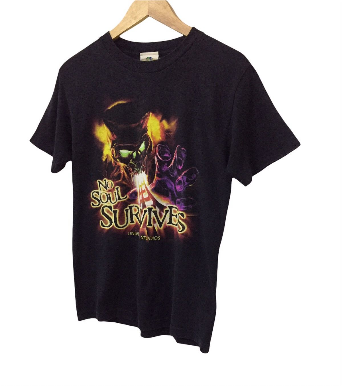 Universal Studios VINTAGE 00s REVENGE OF THE MUMMY ADVENTURE MOVIE TSHIRT Size US S / EU 44-46 / 1 - 2 Thumbnail