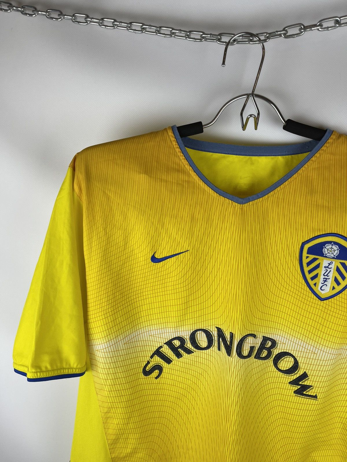 Nike Nike Leeds United 2002 2004 away soccer jersey football Size US L / EU 52-54 / 3 - 2 Thumbnail