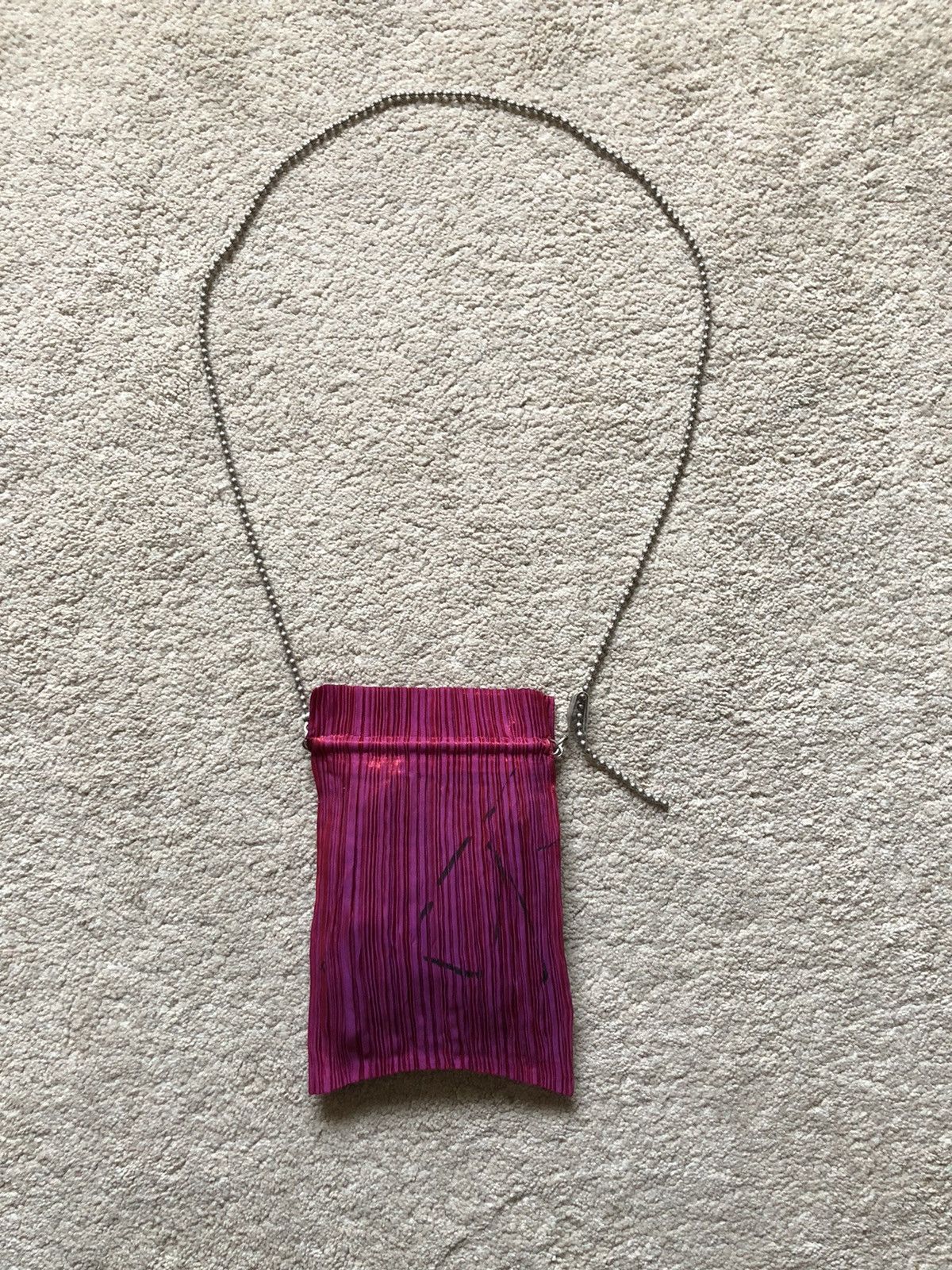 Homme Plisse Issey Miyake x Issey Miyake 1990S Issey Miyake Pleat Please Chain Sling Bag in Red