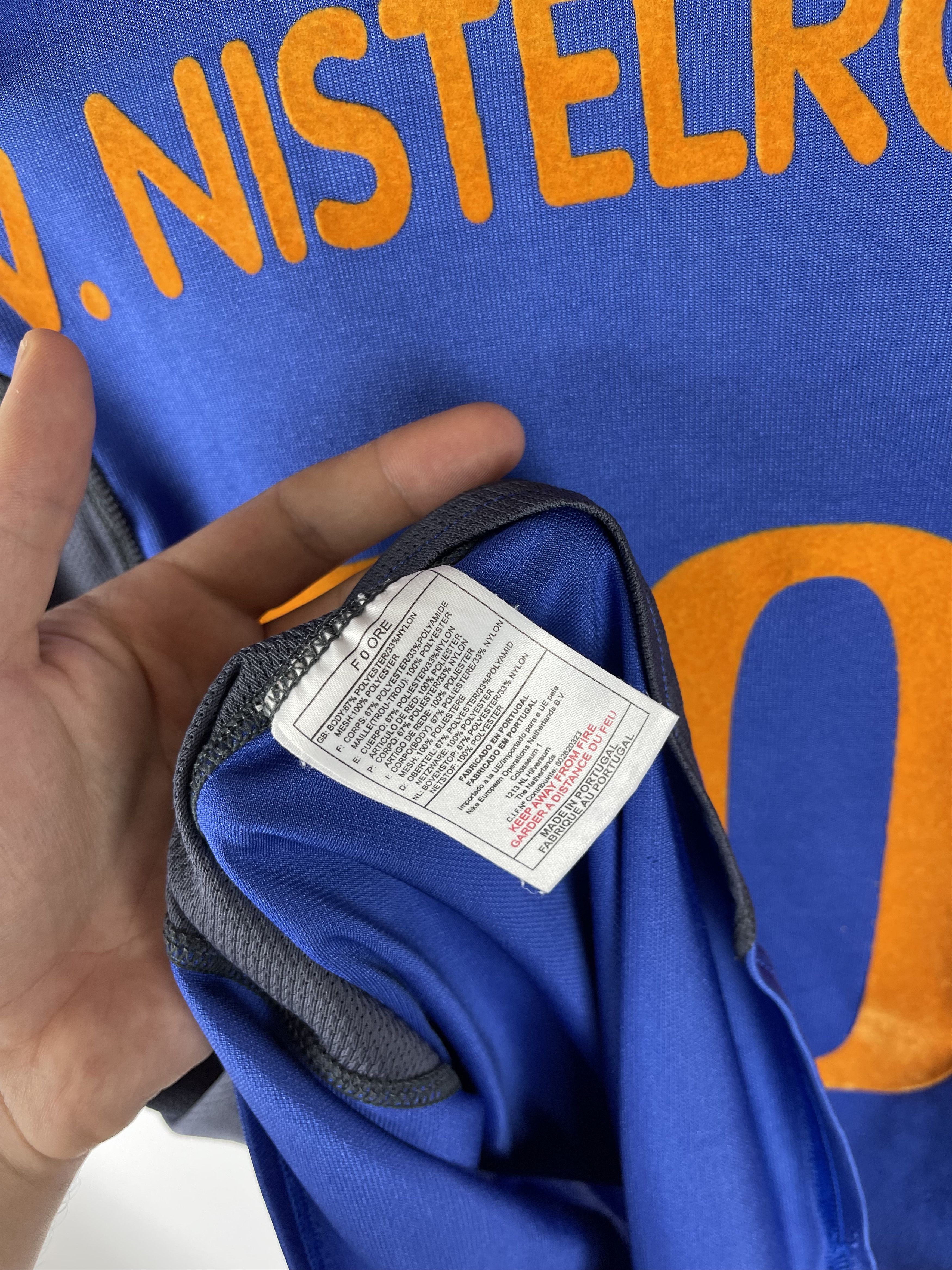 Nike Nike Netherlands 2000 02 away #10 Ruud v.Nistelrooy soccer Size US S / EU 44-46 / 1 - 9 Thumbnail