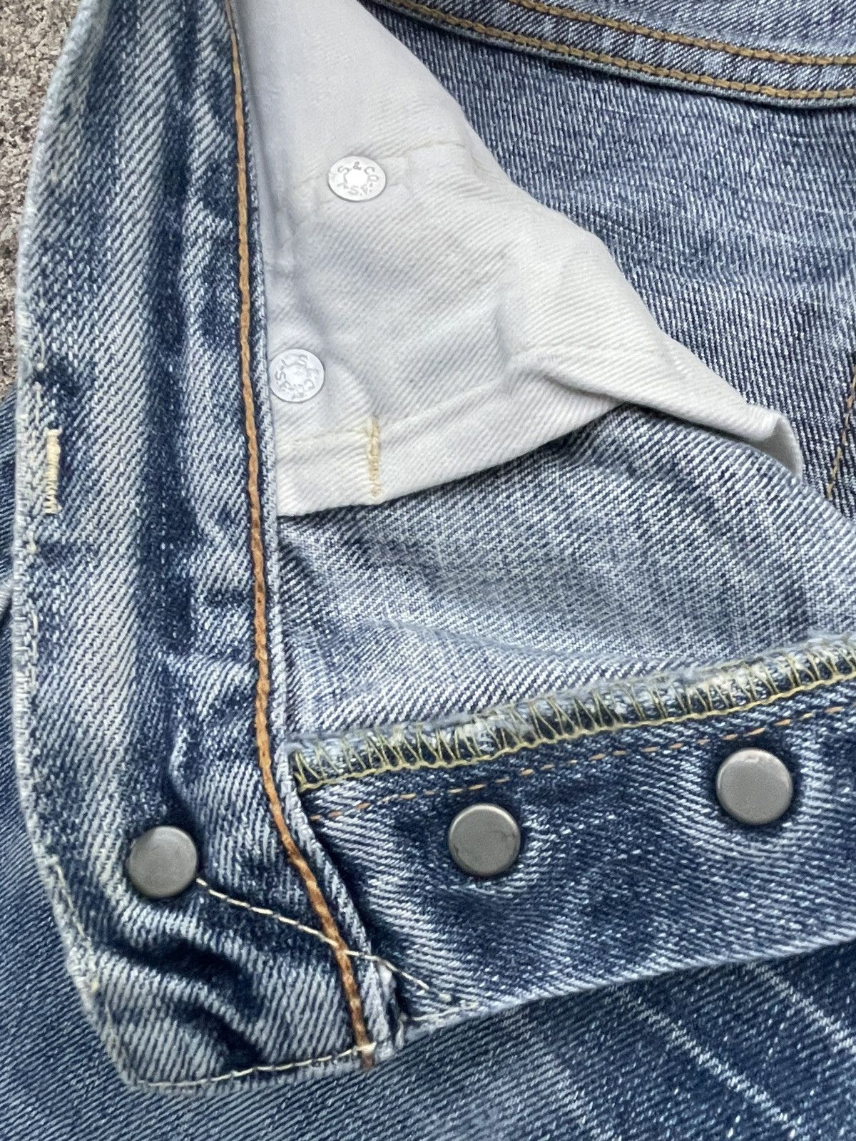 Levi's Vintage Levi’s 501 E 1966 2006 Aging Wash Distressed Size US 30 / EU 46 - 18 Thumbnail