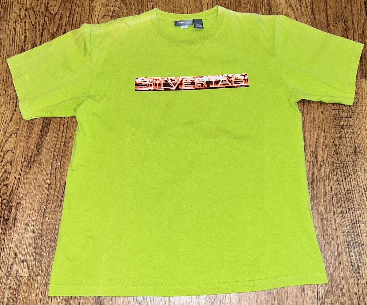 Levi's Vintage Clothing Vintage Silvertab Levi’s T-shirt Size US XL / EU 56 / 4 - 1 Thumbnail
