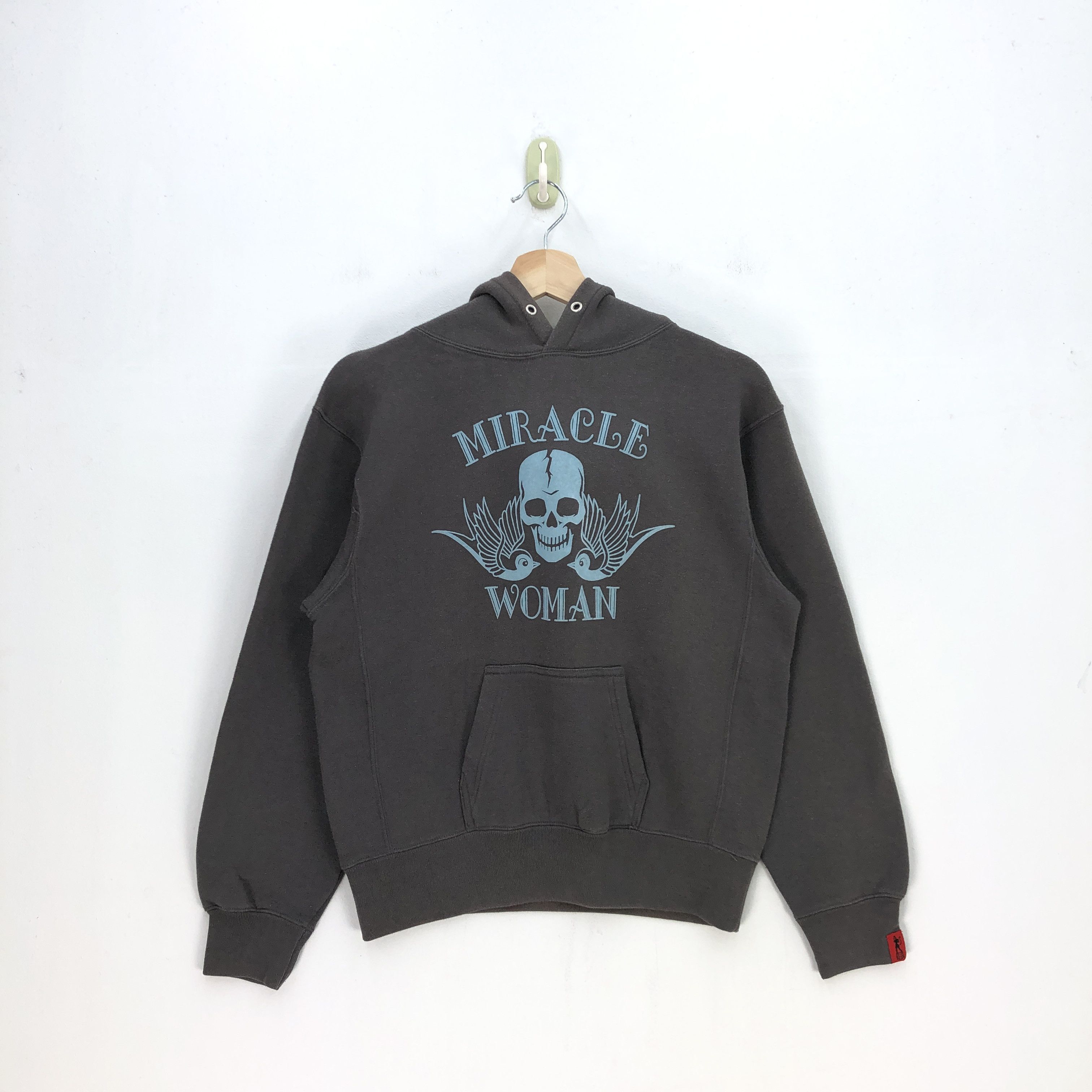 Japanese Brand × Vintage Skulls Sweater Hoodie Miracle Woman Sweatshirt Hooded Size US S / EU 44-46 / 1 - 2 Thumbnail