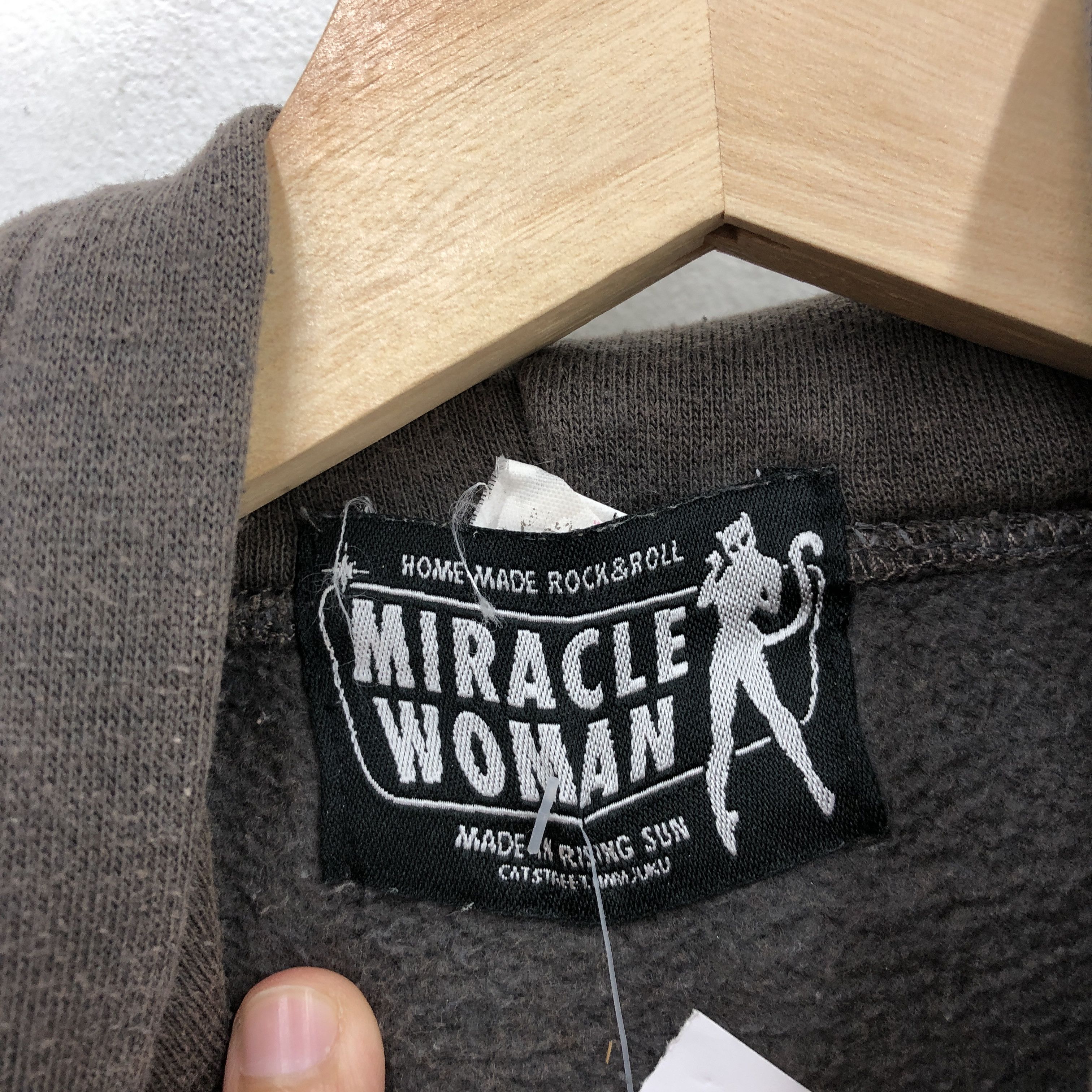Japanese Brand × Vintage Skulls Sweater Hoodie Miracle Woman Sweatshirt Hooded Size US S / EU 44-46 / 1 - 5 Thumbnail