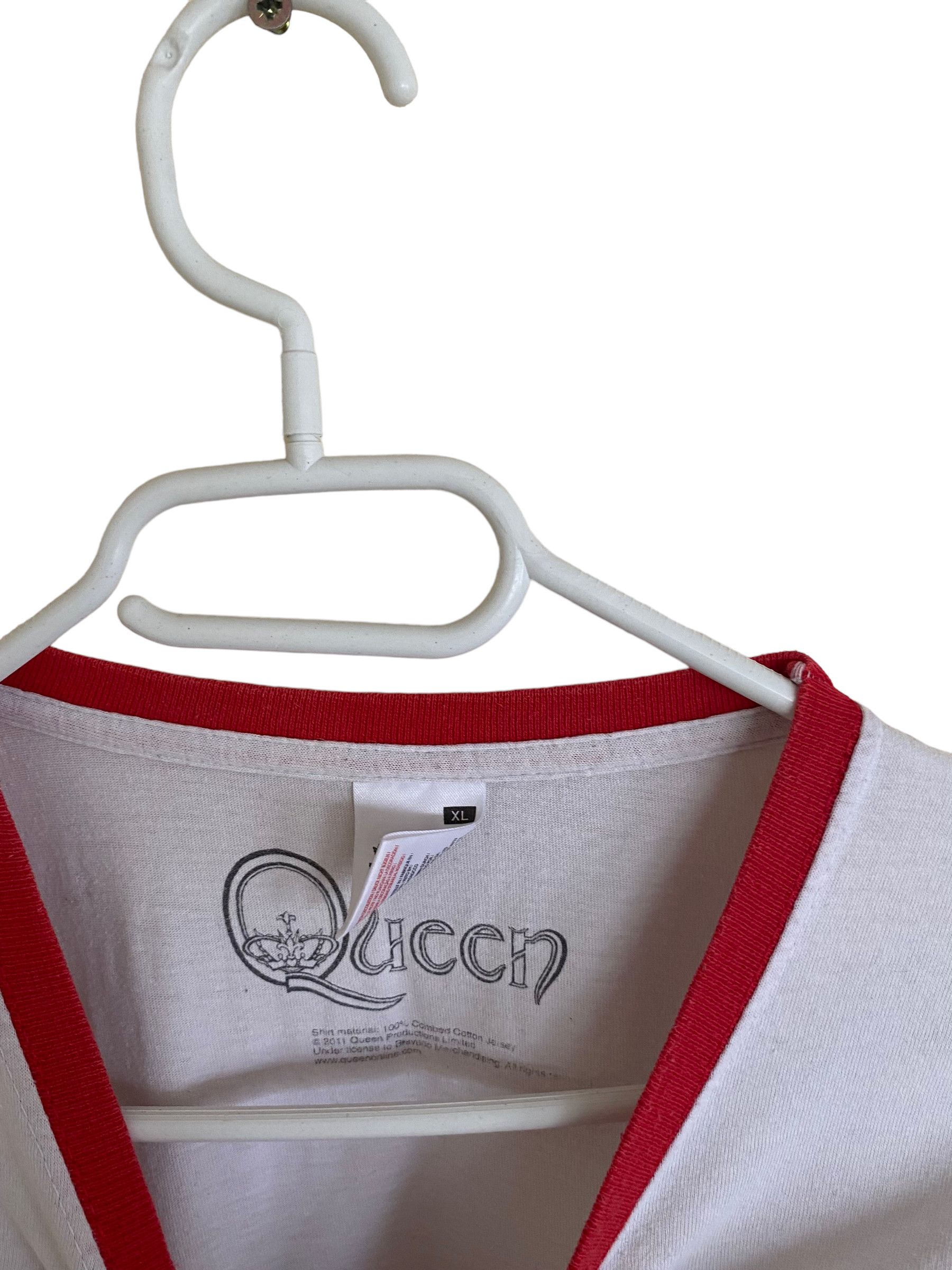 Band Tees Queen merchandise flash vintage rock band tee, size xl Size US XL / EU 56 / 4 - 2 Thumbnail