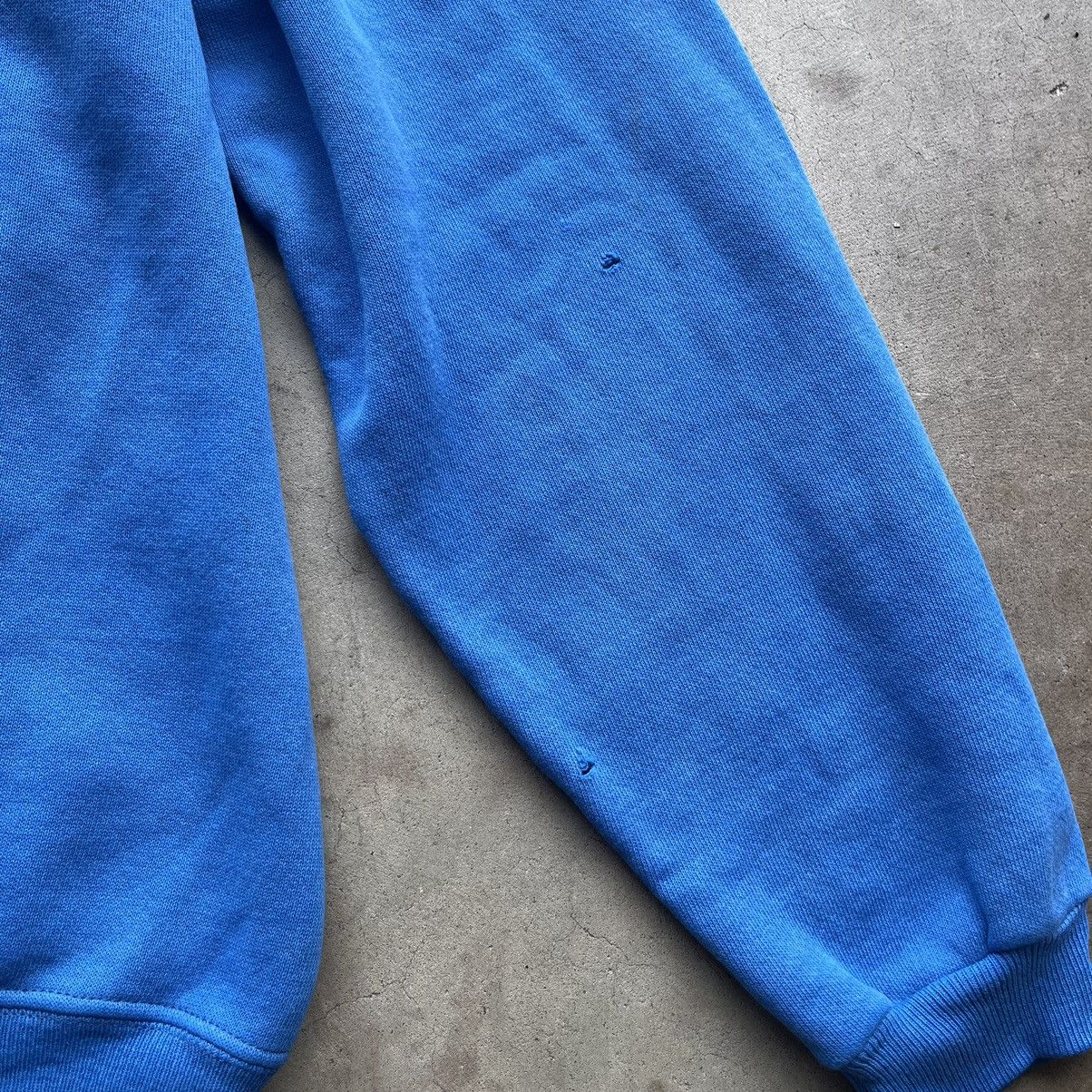 Hanes × Vintage Vintage 90s Thrashed Hanes Sweatshirt Size US XL / EU 56 / 4 - 8 Thumbnail