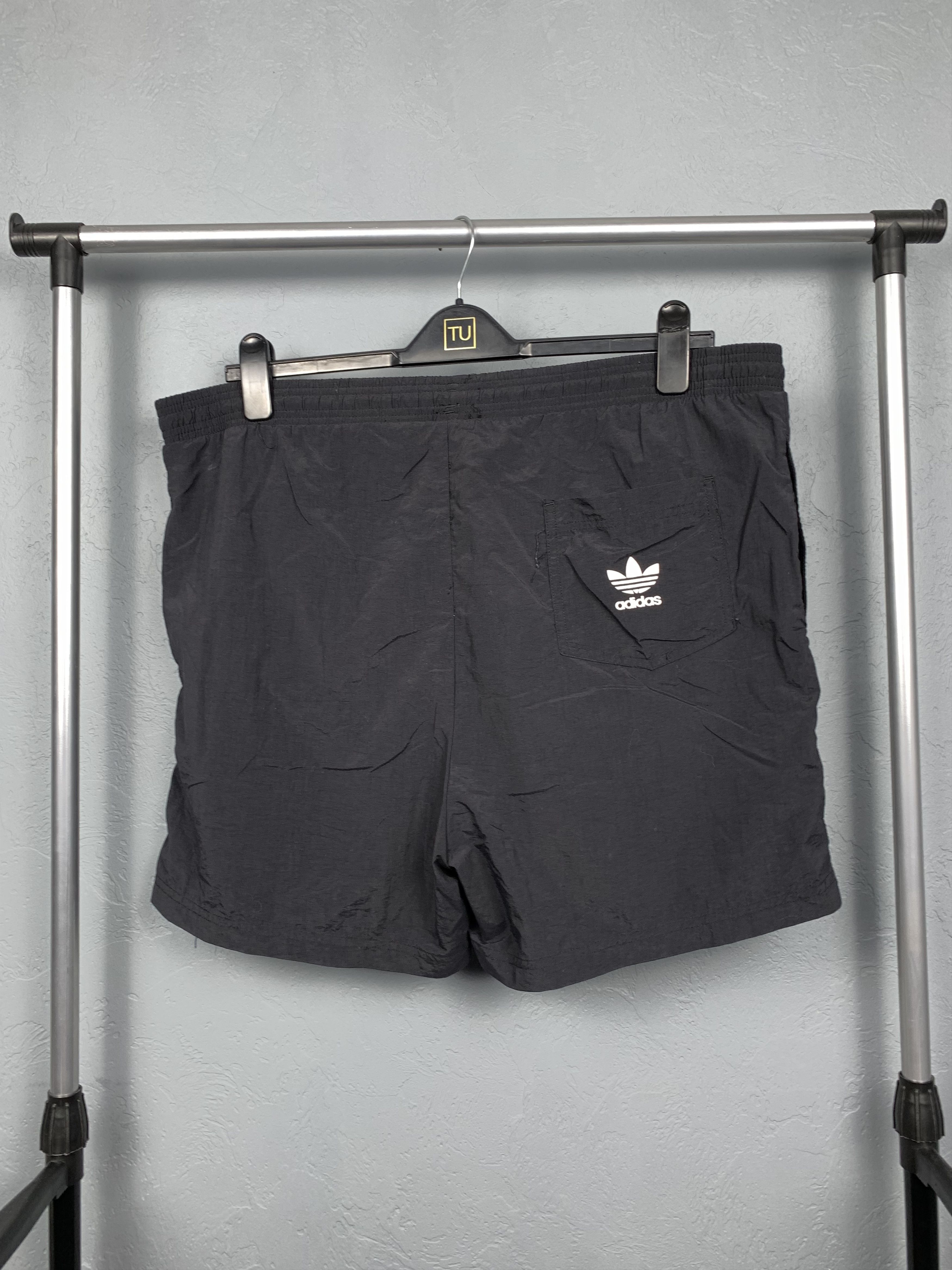 Adidas × Vintage Vintage Adidas Mens Nylon Shorts Size US 36 / EU 52 - 4 Thumbnail