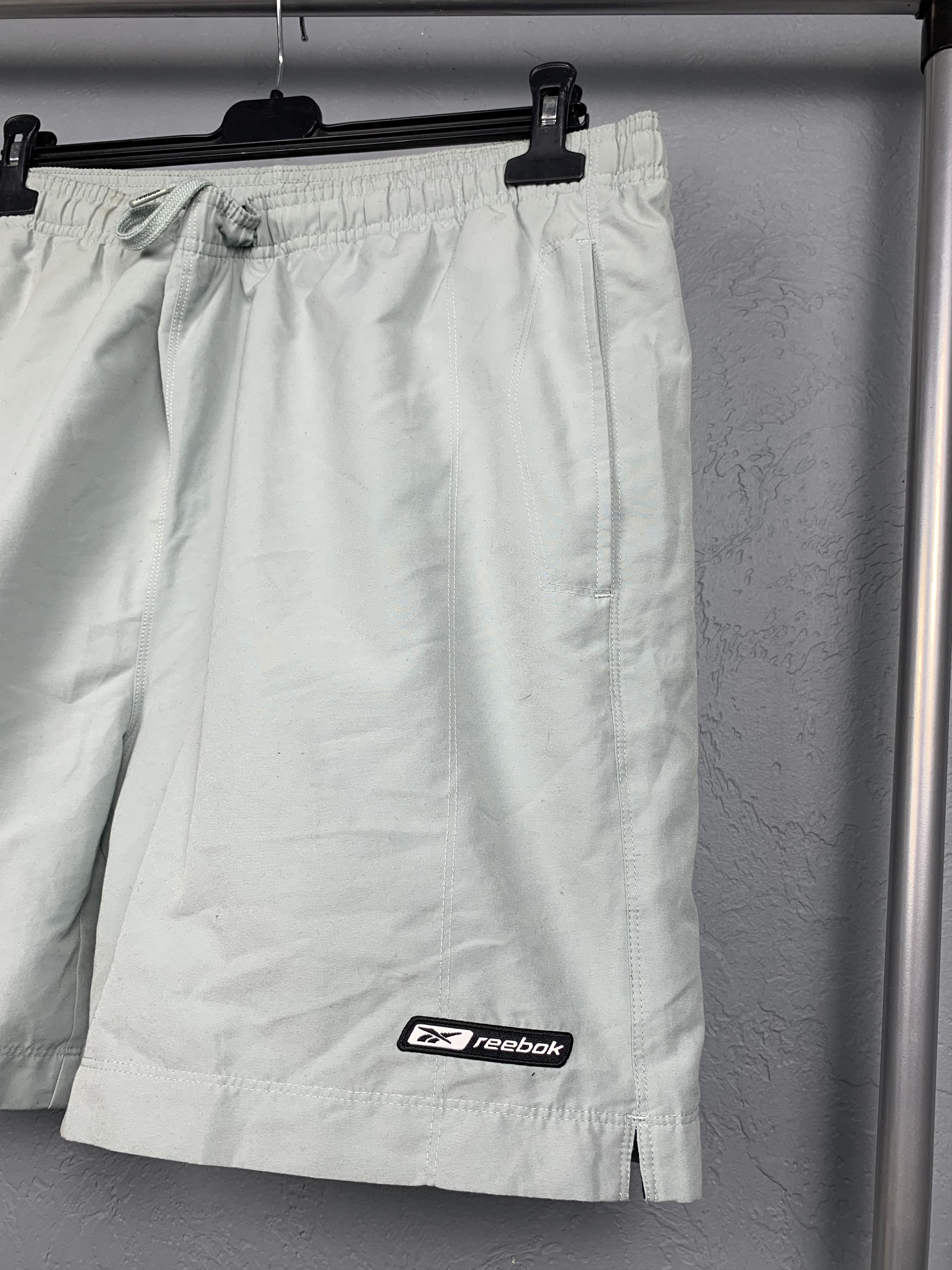 Reebok × Vintage Reebok Vintage Mens Nylon Shorts Y2K Size US 32 / EU 48 - 2 Thumbnail