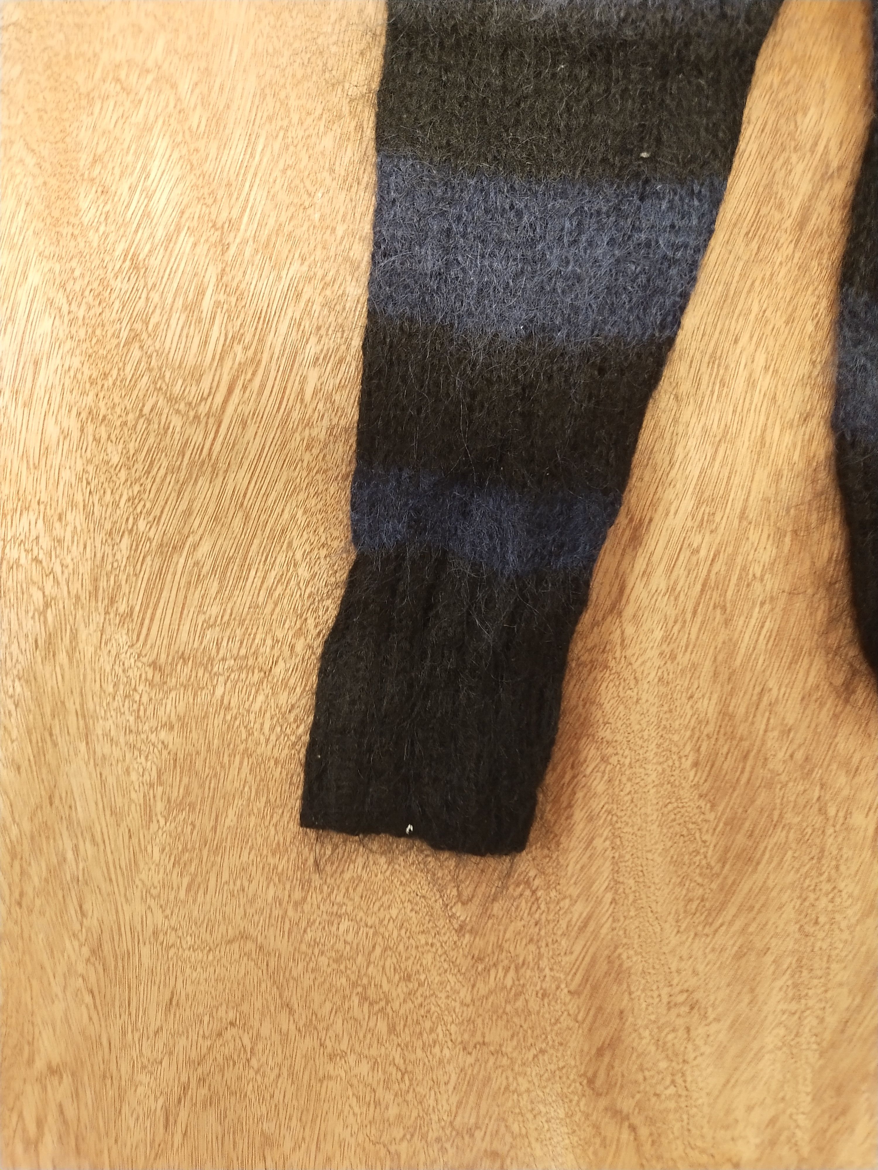 Vintage Uniqlo black/blue crochet mohair japan stripe knitwear #S045 Size US S / EU 44-46 / 1 - 9 Thumbnail