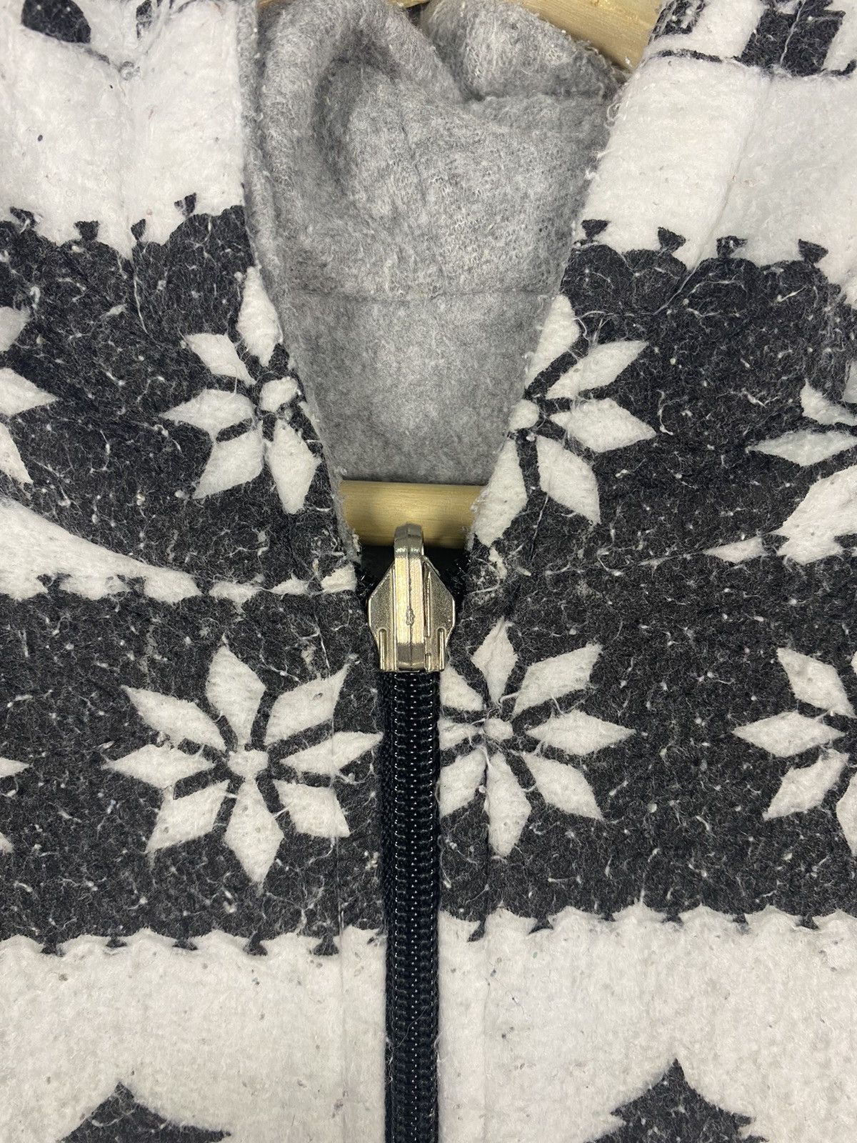 Japanese Brand 🔥NATIVE ART ZIPPER HOODIE SWEATER REVERSIBLE BY JOGGY Size US M / EU 48-50 / 2 - 5 Thumbnail