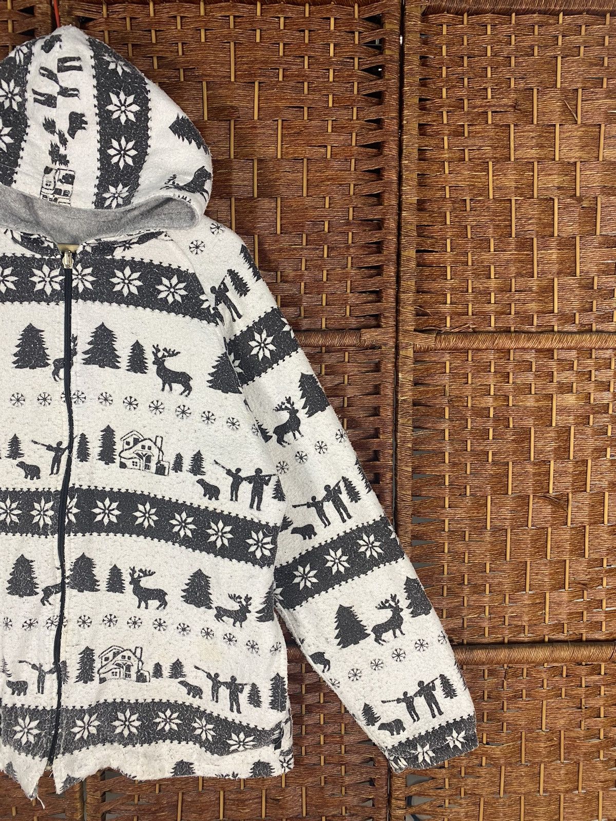 Japanese Brand 🔥NATIVE ART ZIPPER HOODIE SWEATER REVERSIBLE BY JOGGY Size US M / EU 48-50 / 2 - 3 Thumbnail