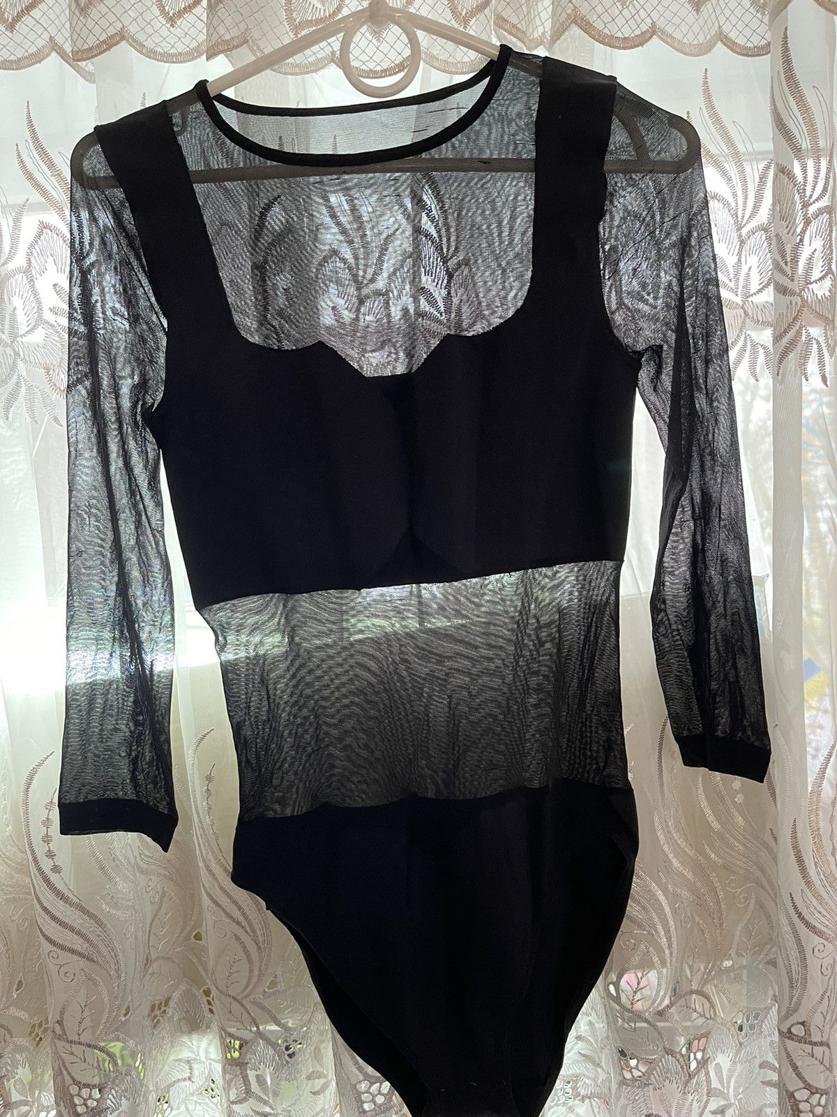 Wolford Wolford avant garde mesh bodysuit Size M / US 6-8 / IT 42-44 - 2 Thumbnail
