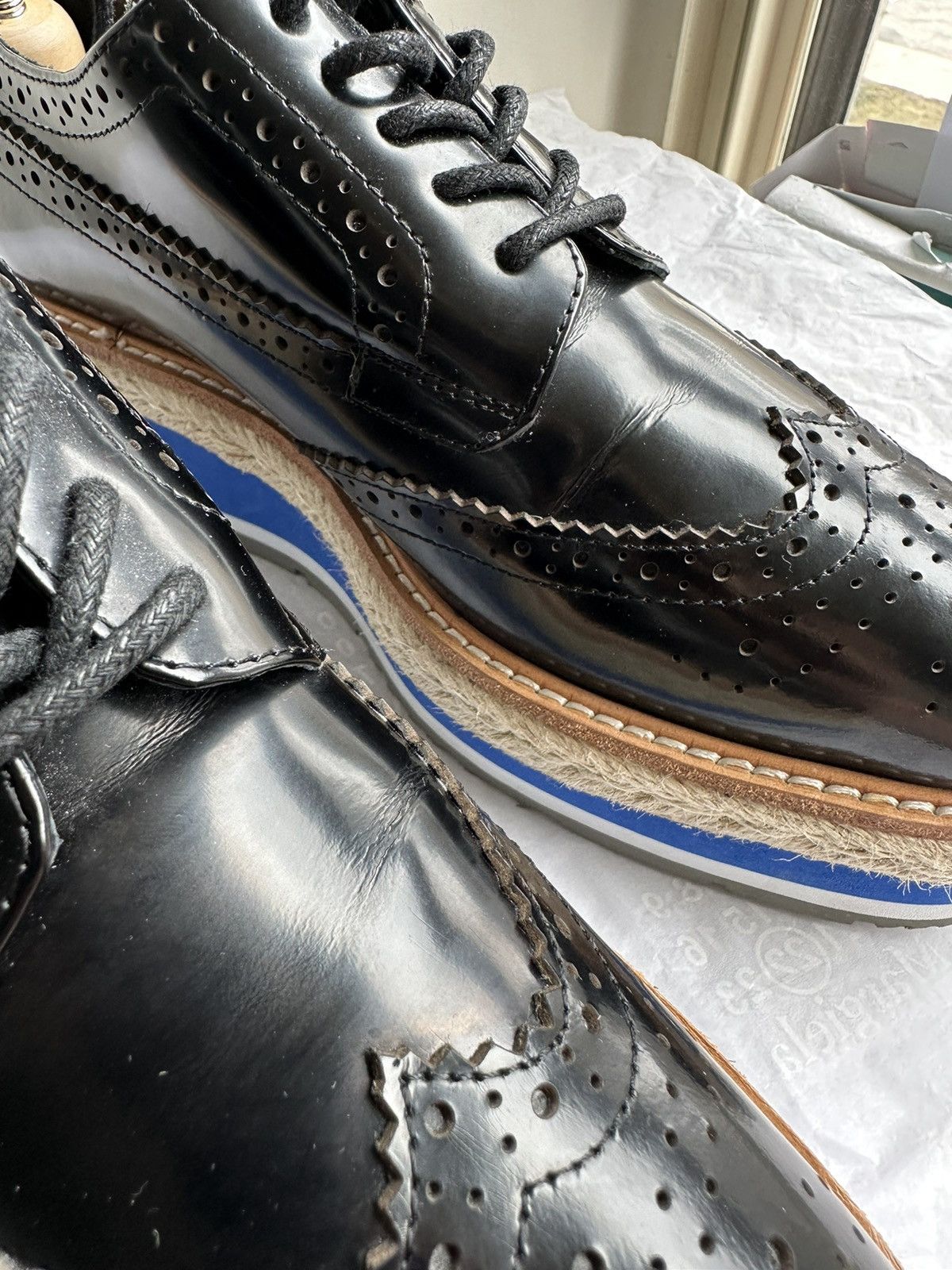 Prada 900$ Prada Perforated Wingtip Derby shoes white blue stripe Size US 6 / EU 39 - 12 Thumbnail