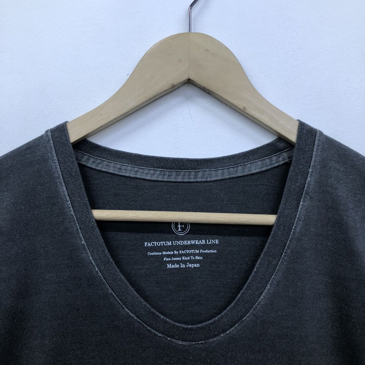FACTOTUM Factotum Japanese Designer Long Sleeve Tee By Koji Udo Size US S / EU 44-46 / 1 - 4 Thumbnail