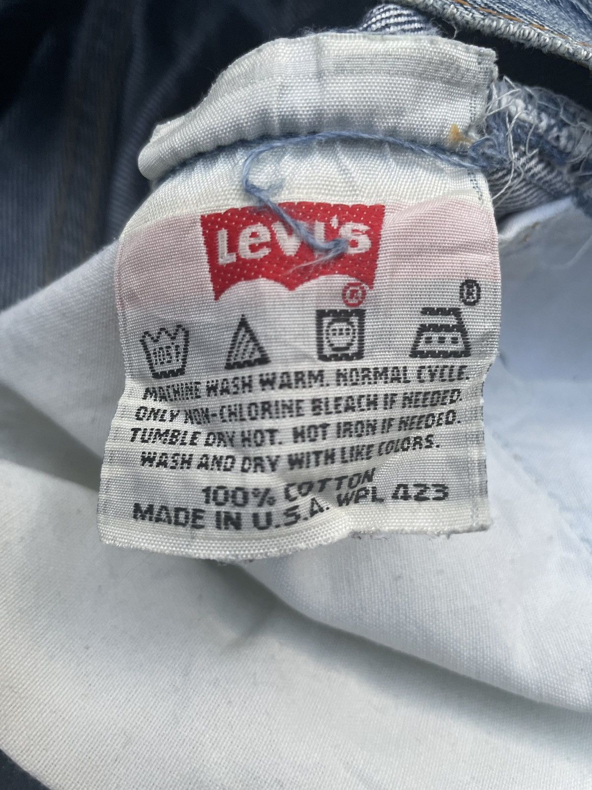 Levi's Vintage Levi’s 501 2000 Usa Aging Faded Wash Size US 31 - 13 Thumbnail