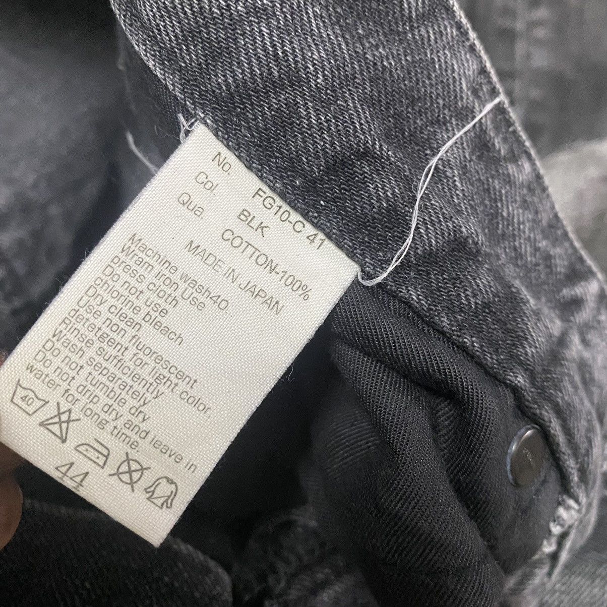 GOSTAR DE FUGA FUGA Denim Scab Oil Stained Flare Jeans Size US 31 - 17 Thumbnail