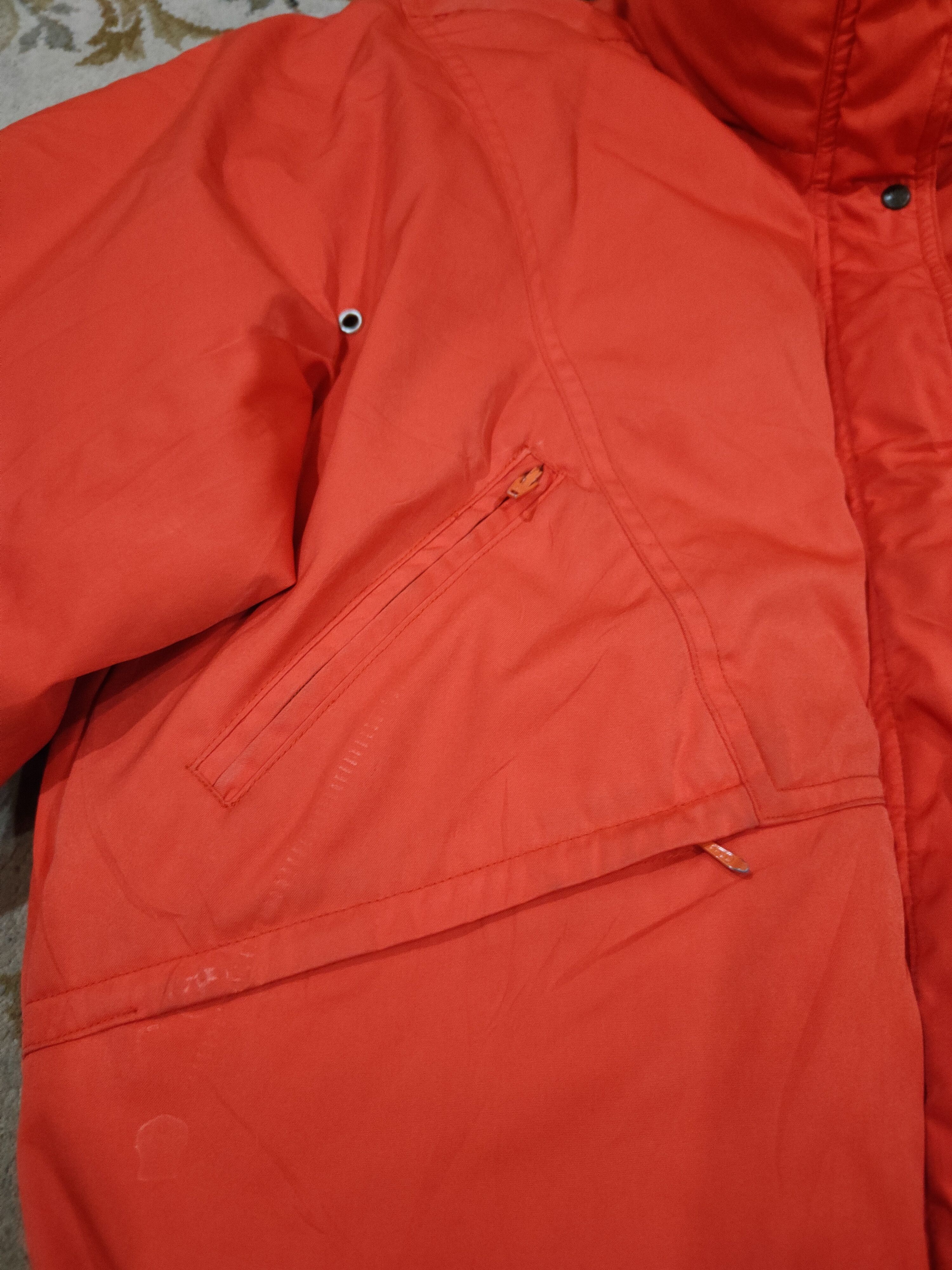 Moncler Vintage Moncler Asics Puffer Size US M / EU 48-50 / 2 - 11 Thumbnail