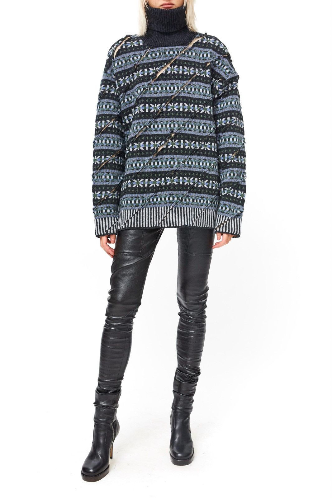 Y/Project AW19 Y/PROJECT SLASHED KNIT TURTLENECK SWEATER Size XS / US 0-2 / IT 36-38 - 3 Thumbnail