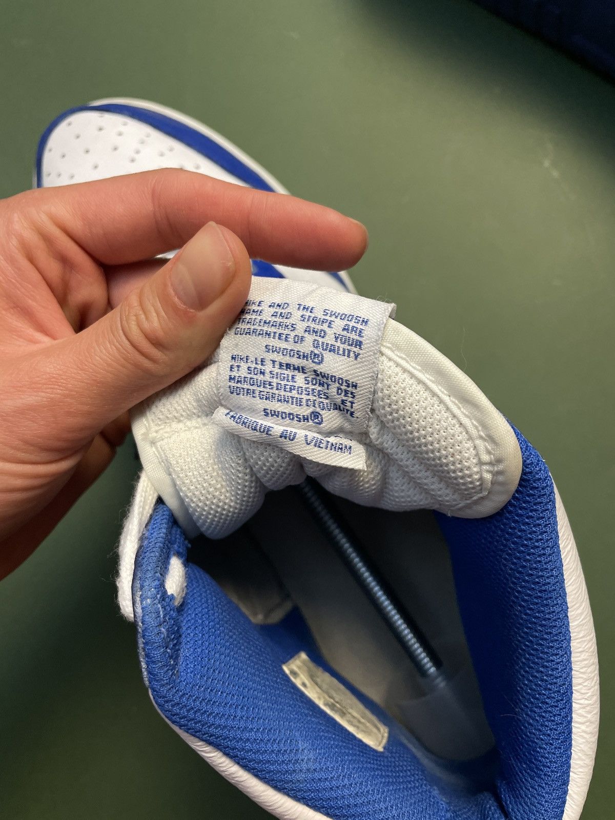 Nike Nike Dunk High LE Kentucky Blue 2016 Size US 11 / EU 44 - 13 Thumbnail