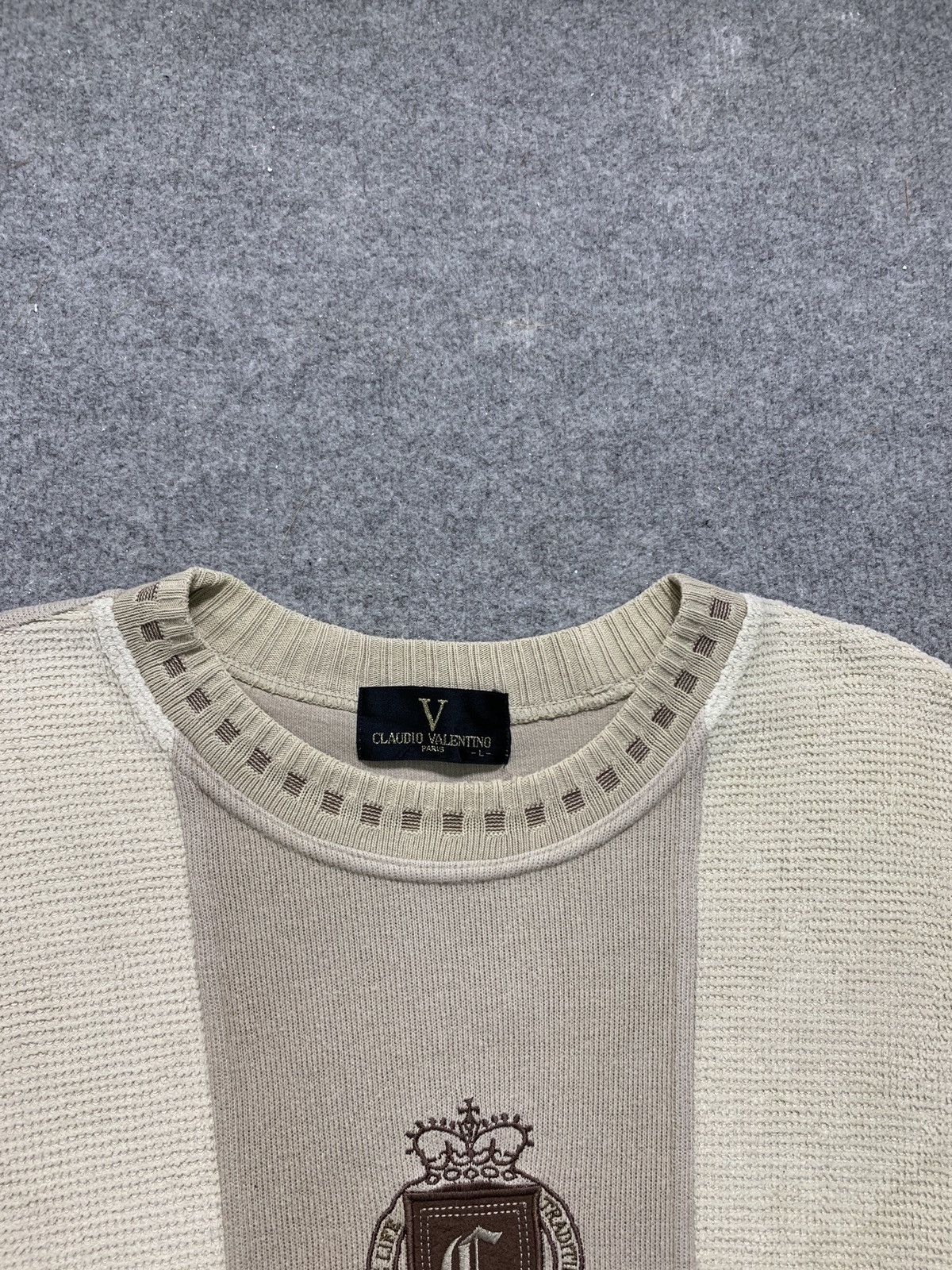 Valentino × Vintage Vintage Cloudio Valentino Crewneck Embroidered Sweatshirt Size US L / EU 52-54 / 3 - 6 Thumbnail