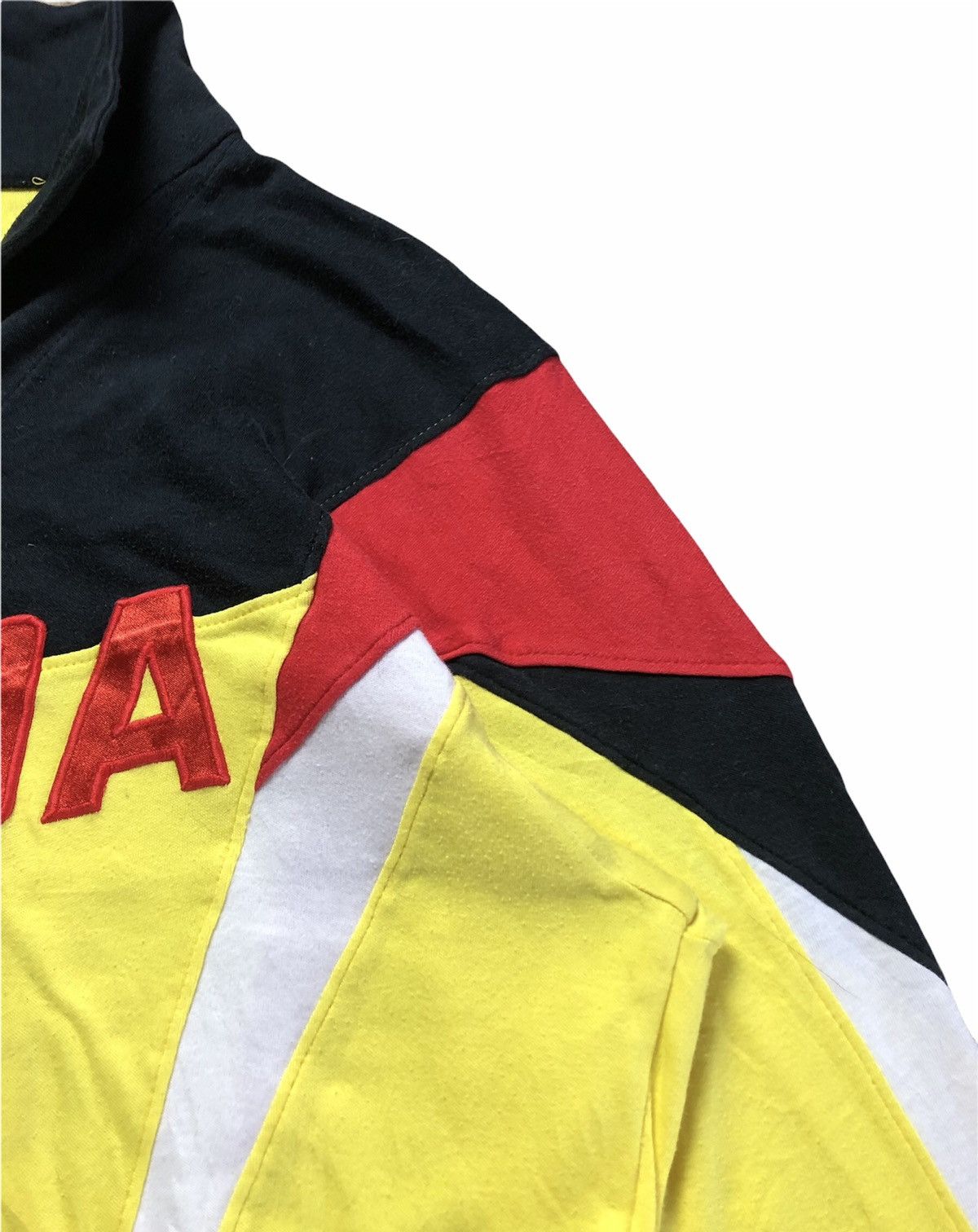 Asics × Vintage Vintage Asics Toda No.16 Patched Design Long Sleeve Jersey Size US M / EU 48-50 / 2 - 5 Thumbnail