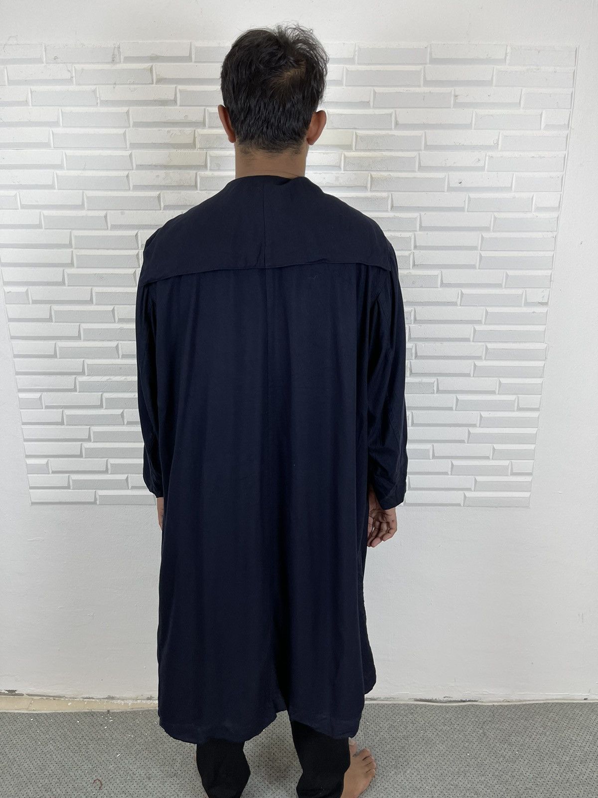 Yohji Yamamoto VINTAGE YOHJI YAMAMOTO LABEL CLOAK CAPES DESIGN Size L / US 10 / IT 46 - 2 Thumbnail
